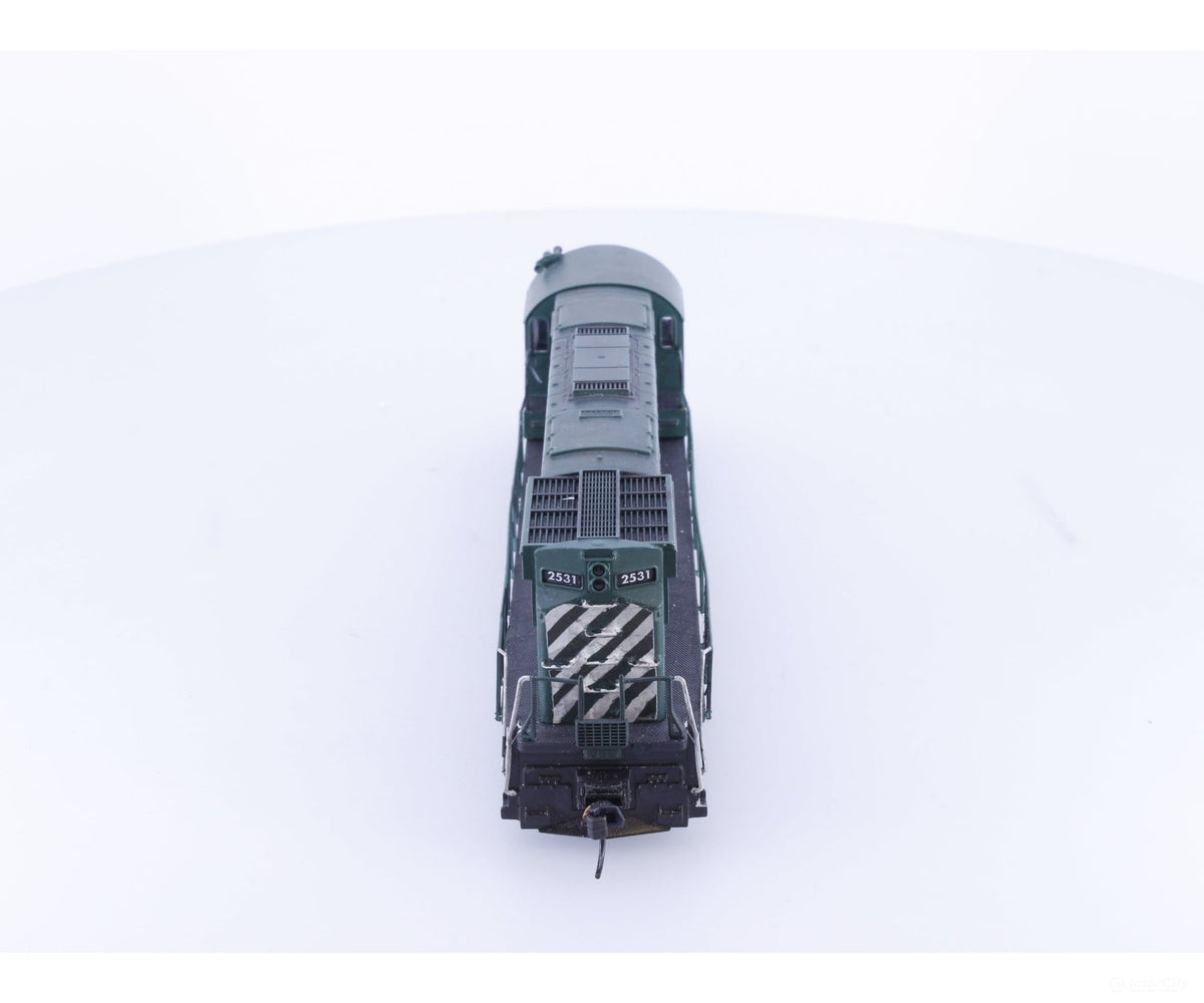 Atlas 2531 HO C425 Diesel Locomotive Pacific Western Railway (PWR) 2531 DCC - Locomotives
