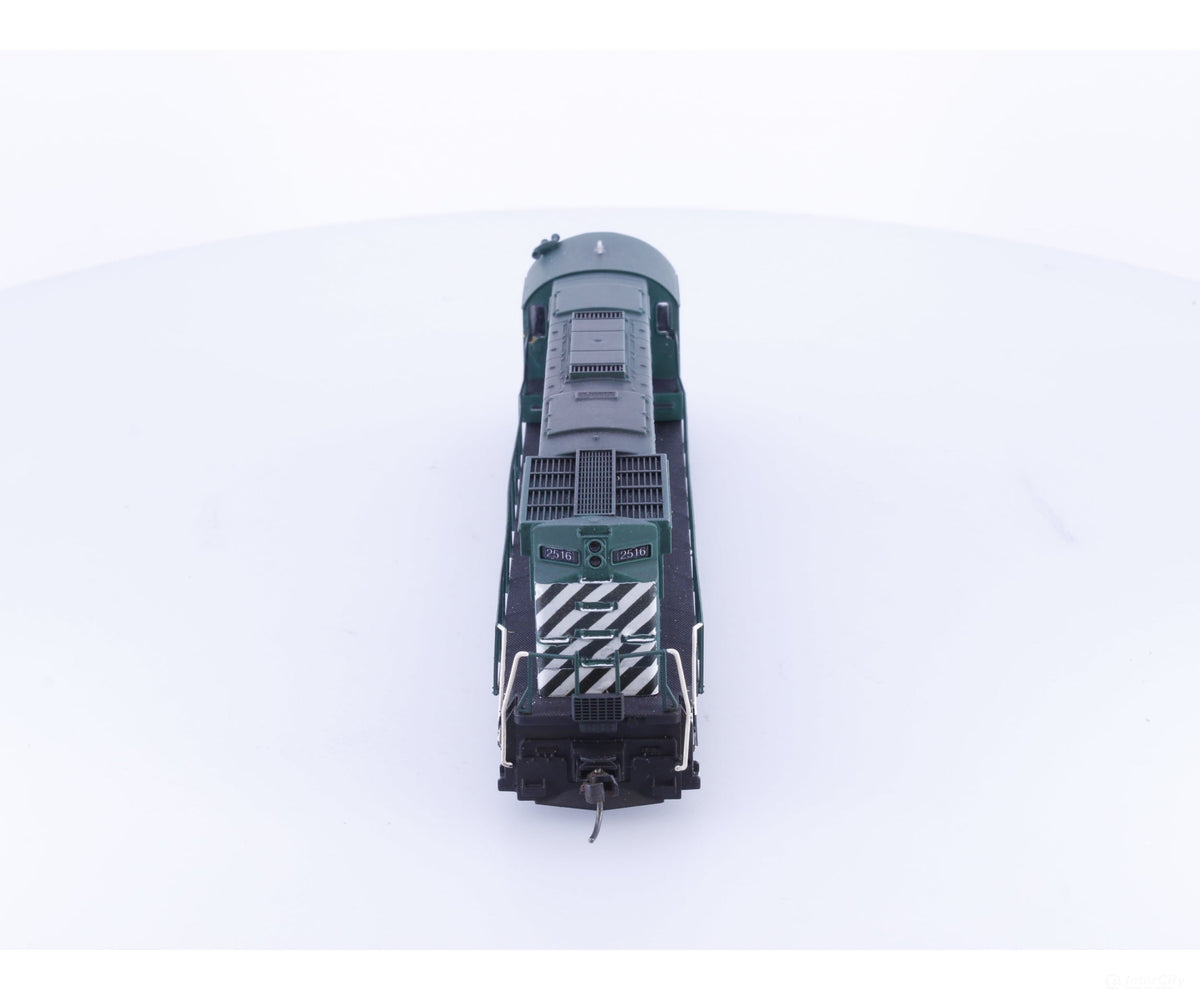 Atlas 2533 HO C425 Diesel Locomotive Pacific Western Railway (PWR) 2533 DCC - Locomotives