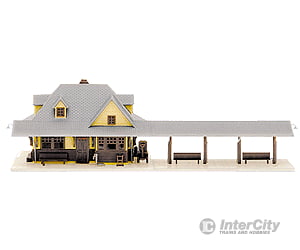 Atlas 2841 Passenger Station -- Kit - 3-1/4 X 2-1/4 8.25 5.7Cm Structures