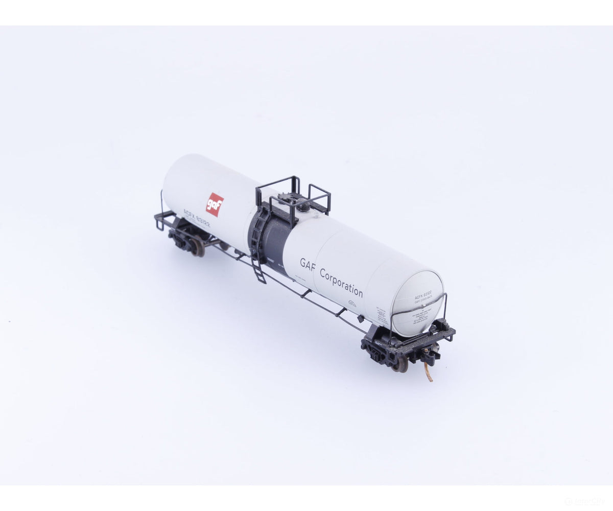 Atlas 30701 N 23500 Gal. Tank Car GAF (ACFX) 83122 - Freight Cars