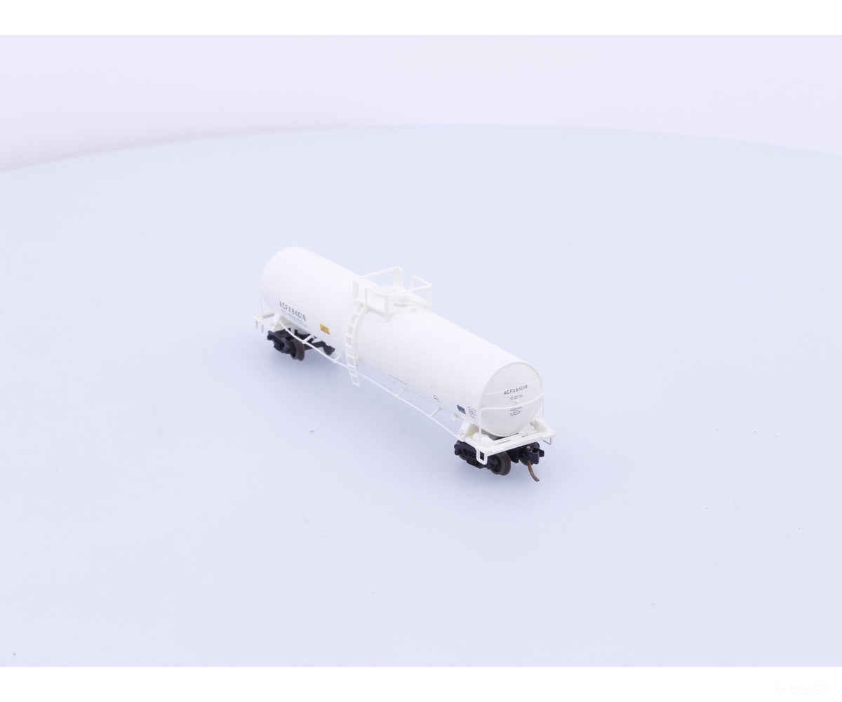 Atlas 30721 N 23500 Gal. Tank Car AMOCO (ACFX) 84018 - Freight Cars