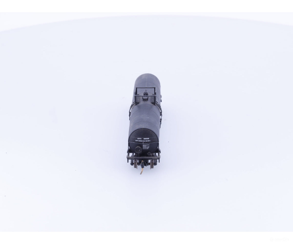 Atlas 30792 N 23500 Gal. Tank Car Diamond Shamrock (ACFX) 89058 - Freight Cars