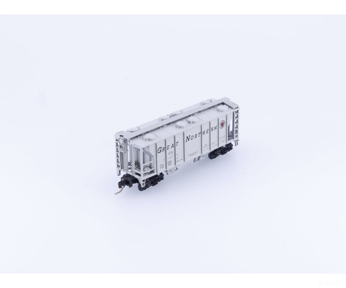 Atlas 3175 N 2 Bay PS2 Covered Hopper Car Great Northern (GN) 71470 - Freight Cars