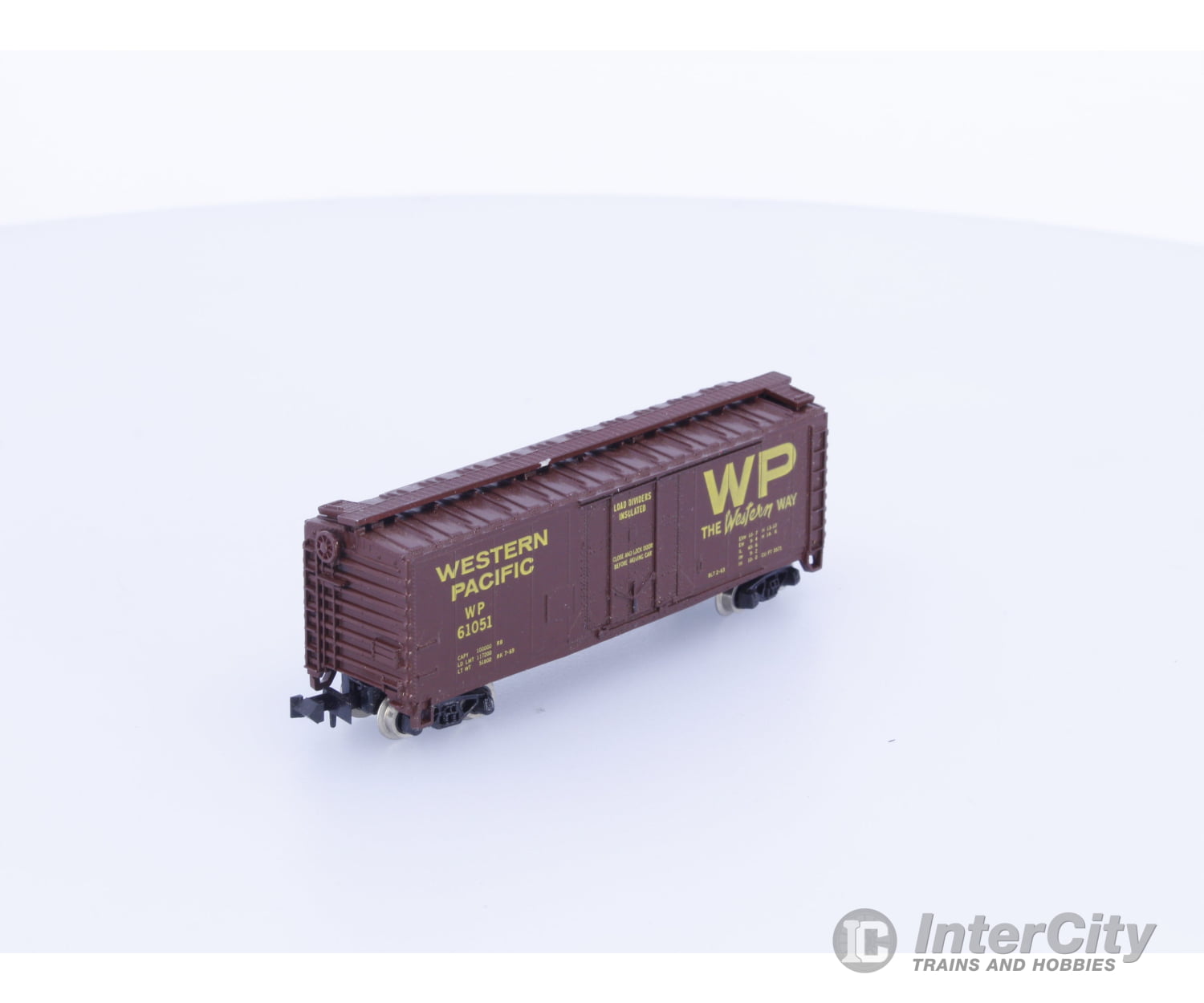 Atlas 3301 N 40’ Standard Box Car Plug Door Western Pacific (WP) 61051 Freight Cars