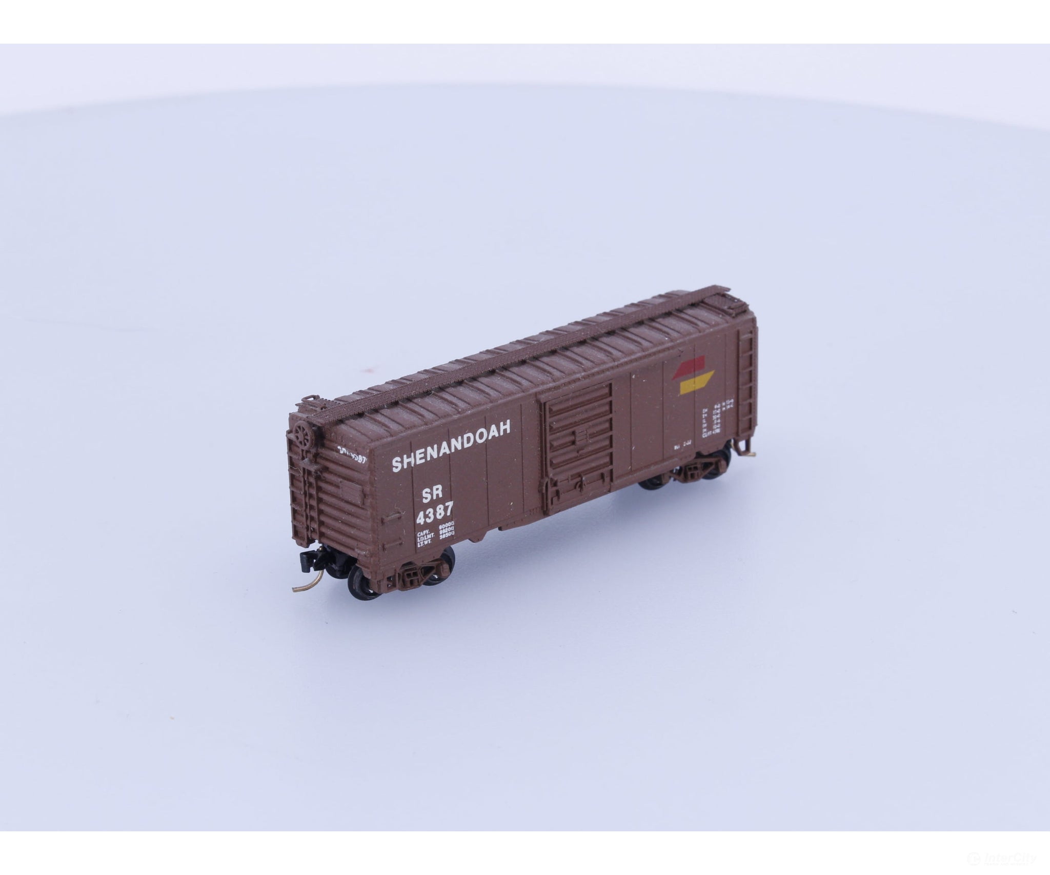 Atlas 3401 N 40’ Box Car Atlantic Coast Line (ACL) Painted Shenandoah (SR) 4387 Freight Cars