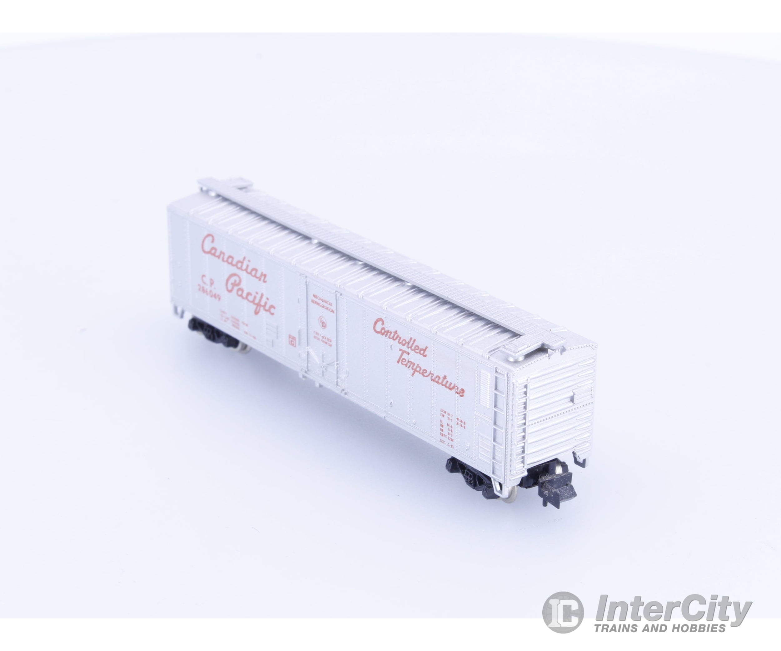 Atlas 3608-2.75 N 50’ Double Boor Boxcar Canadian National (CN) 286049 Freight Cars