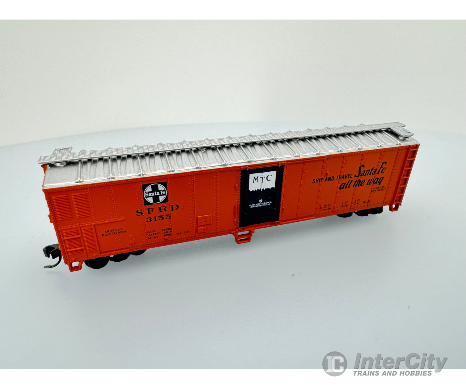 Atlas 36751A N 50’ Mechanical Reefer Santa Fe (Sf) 3155 Freight Cars