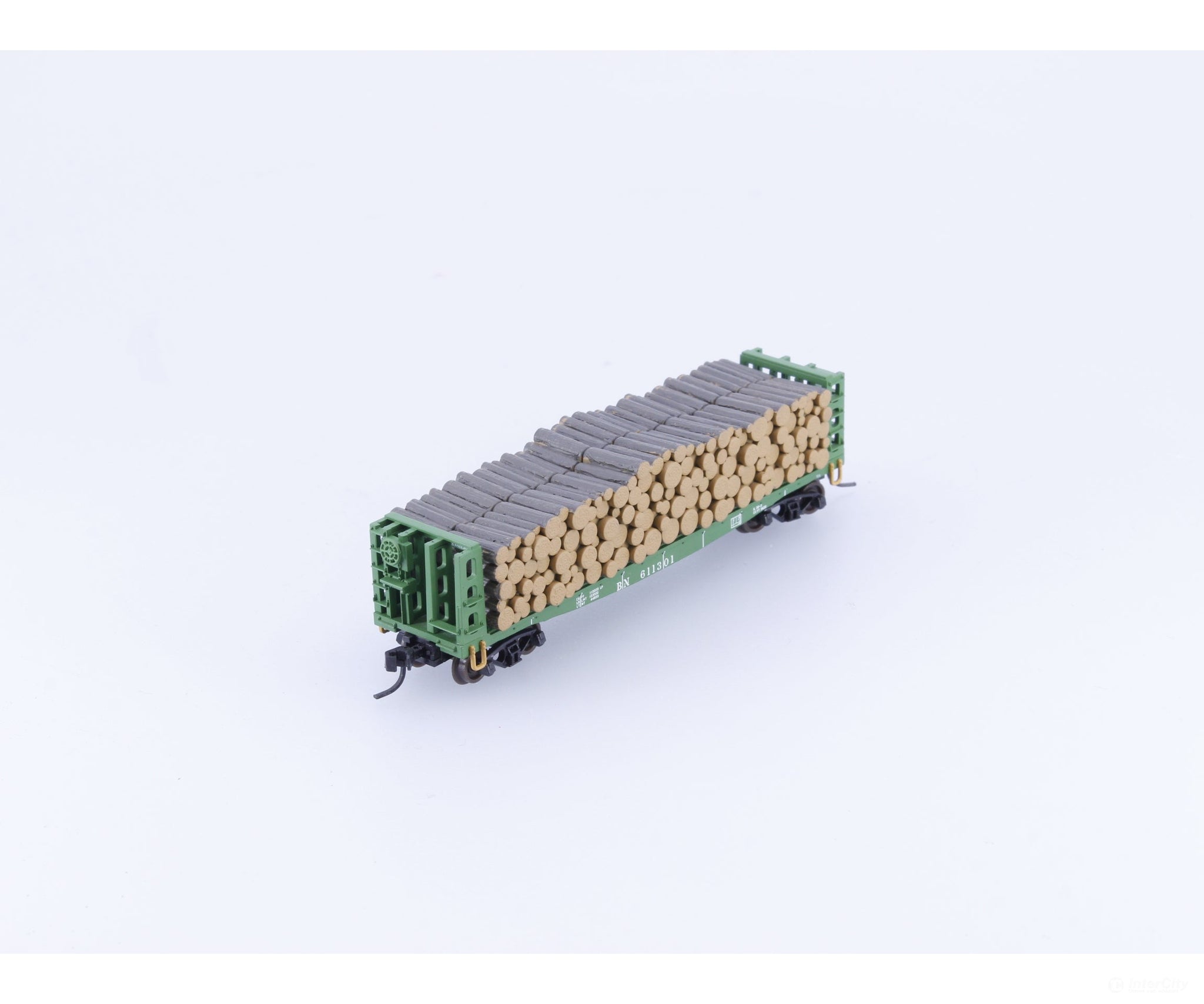 Atlas 38402 N Bulkhead Flat Car w/ Pulpwood Load Burlington Northern (BN) 611301 - Freight Cars