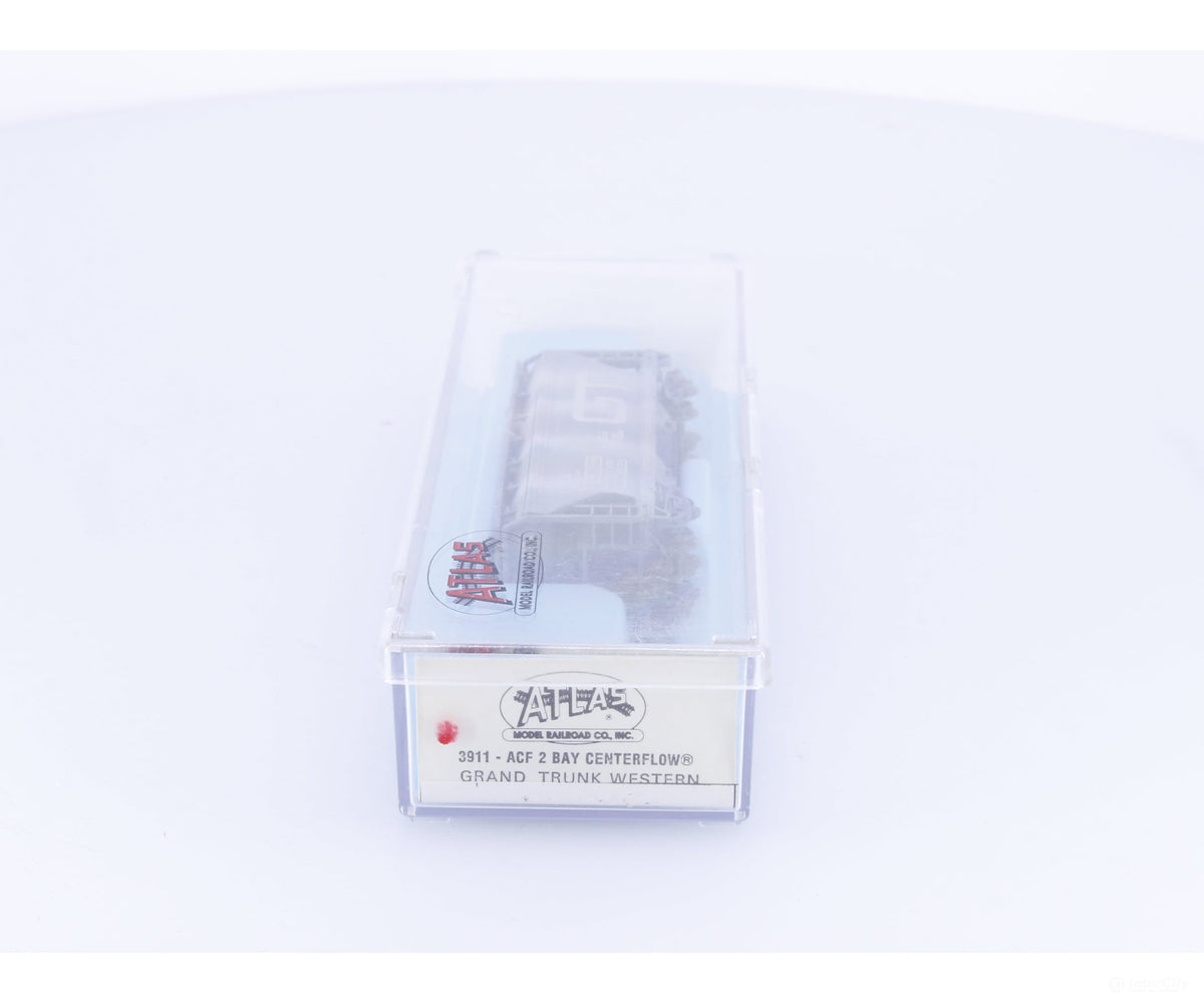 Atlas 3911 N ACF 2 Bay Centerflow Weathered Grand Trunk Western (GTW) 315066 - Freight Cars