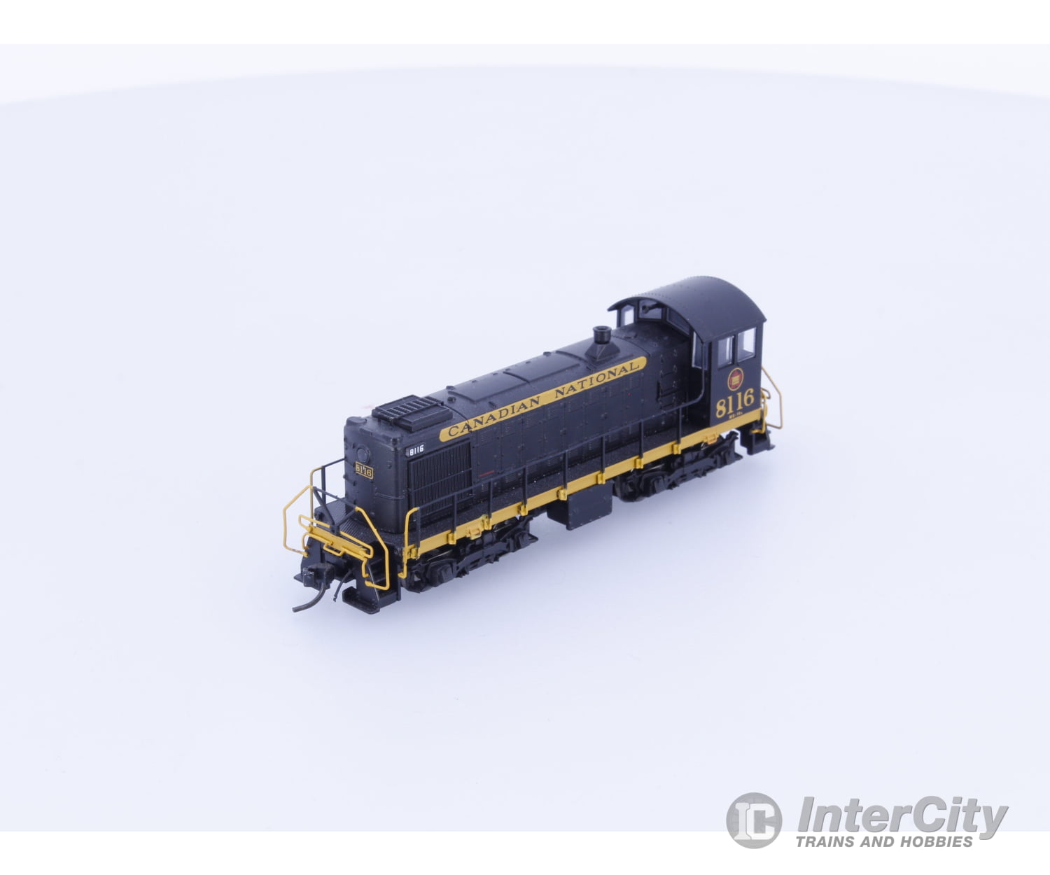 Atlas 40002124 N Alco S-2 Diesel Locomotive Canadian National (CN) 8116 Analog DC Locomotives