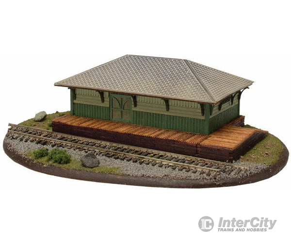 Atlas 4001050 Freight Station -- Laser-Cut Wood Kit - 7-1/2 X 4-1/2 2-3/4 19.1 11.4 7Cm Structures