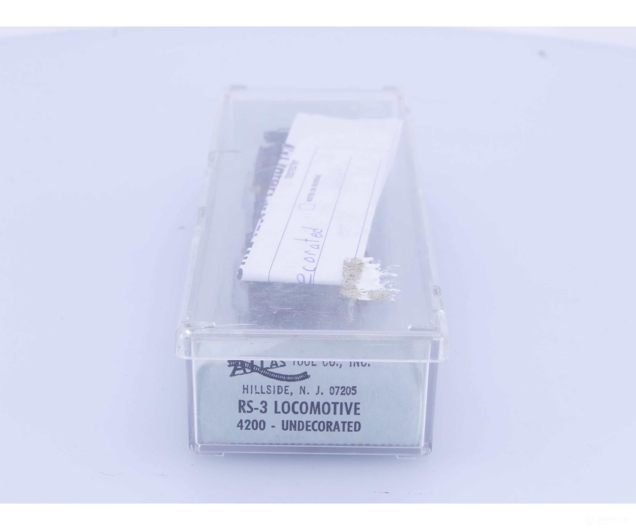 Atlas 4200 N RS-3 Diesel Locomotive Undecorated Analog DC - Locomotives