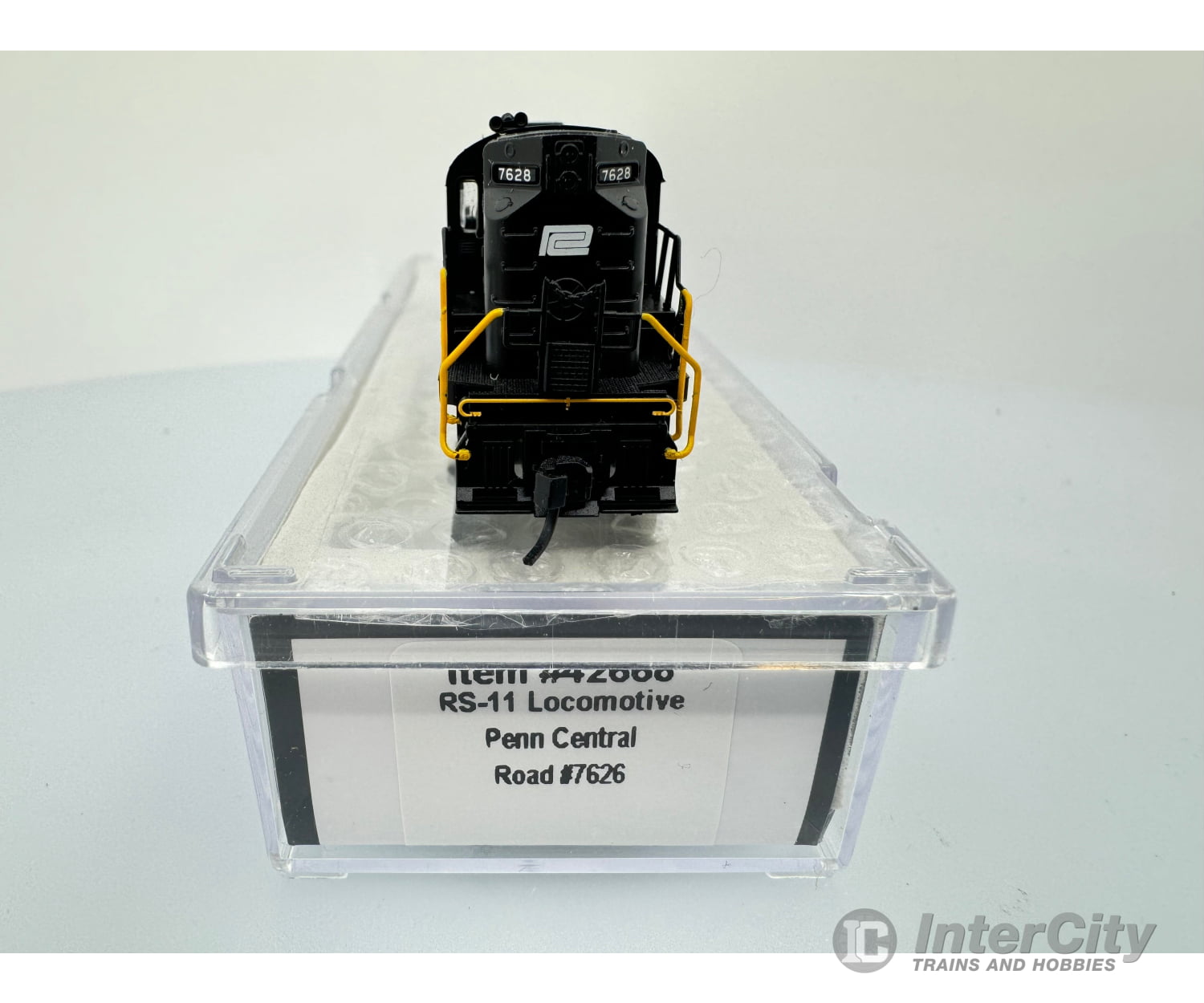 Atlas 42668 N Rs-11 Locomotive Decoder Ready Penn Central (Pc) 7626 Analog Dc Locomotives