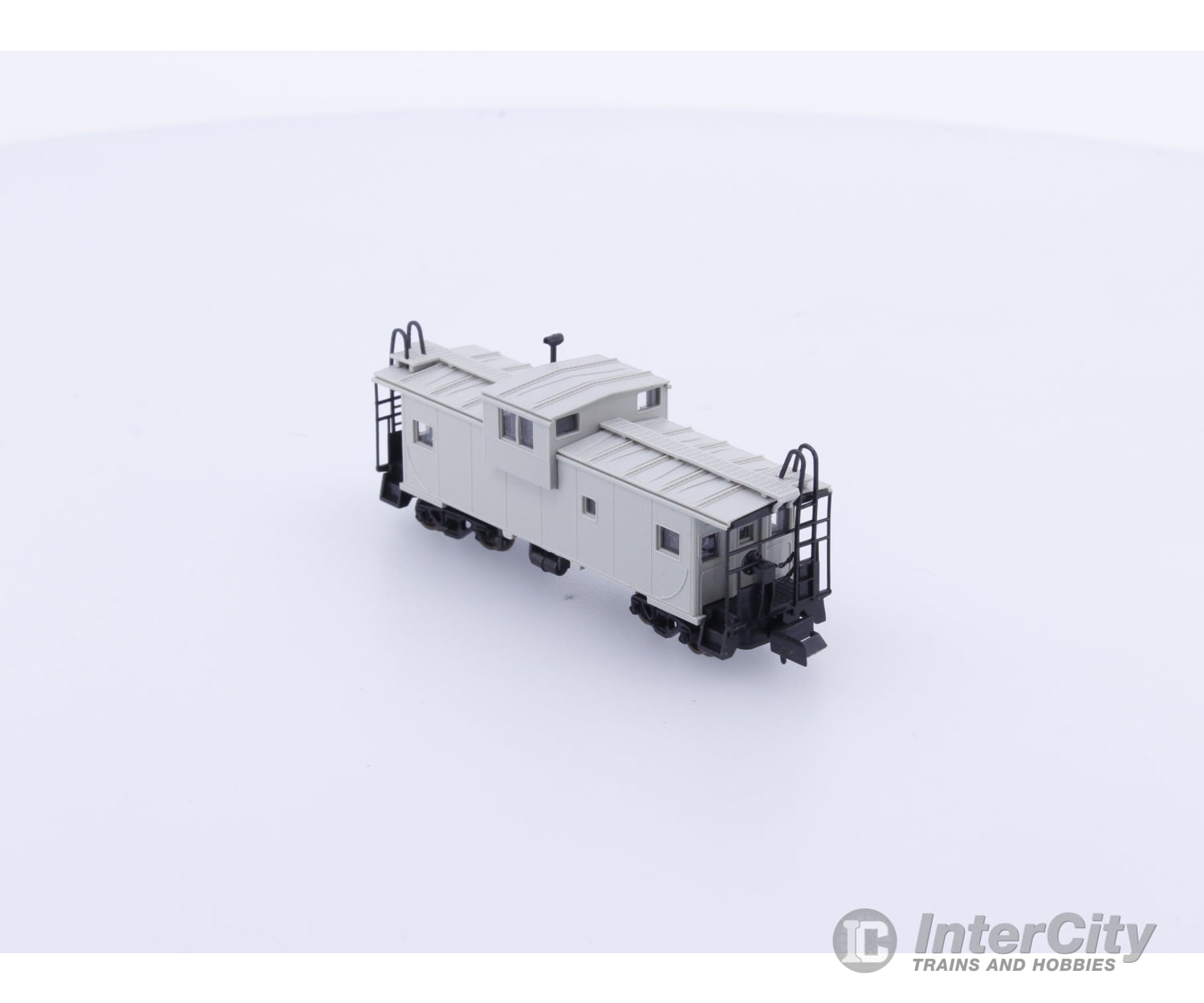 Atlas 43000 N Standard Cupola Caboose Undecorated Freight Cars