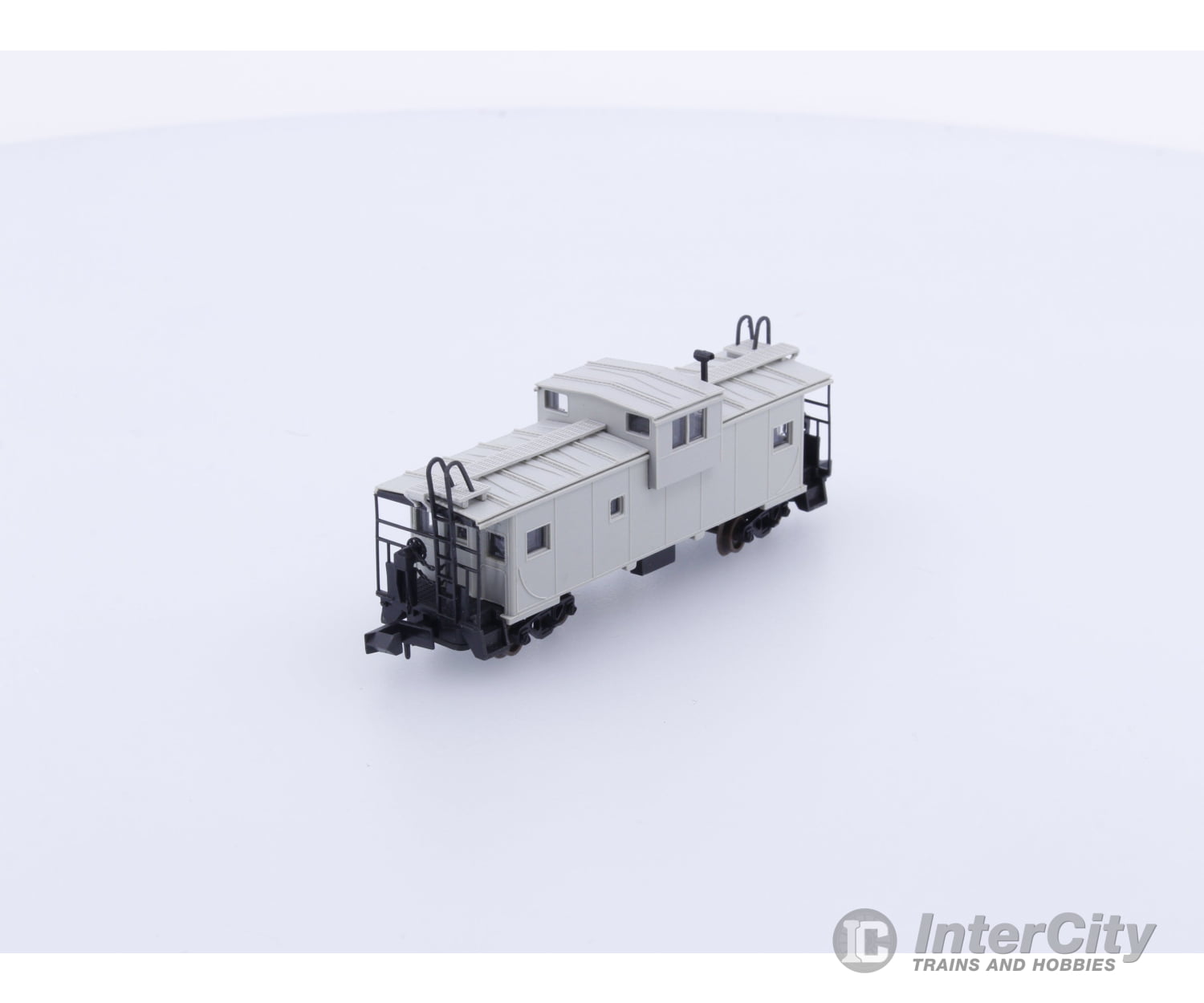 Atlas 43000 N Standard Cupola Caboose Undecorated Freight Cars