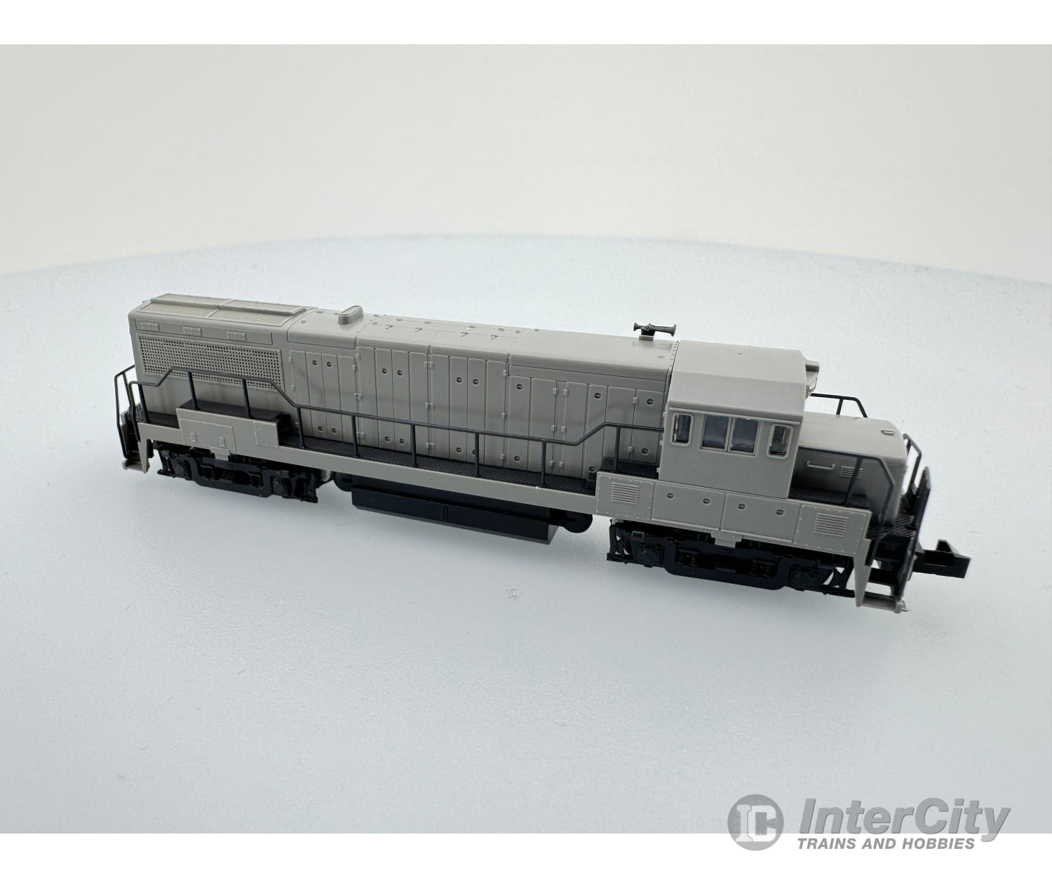 Atlas 4470 N Ge U25B Undecorated Analog Dc Locomotives