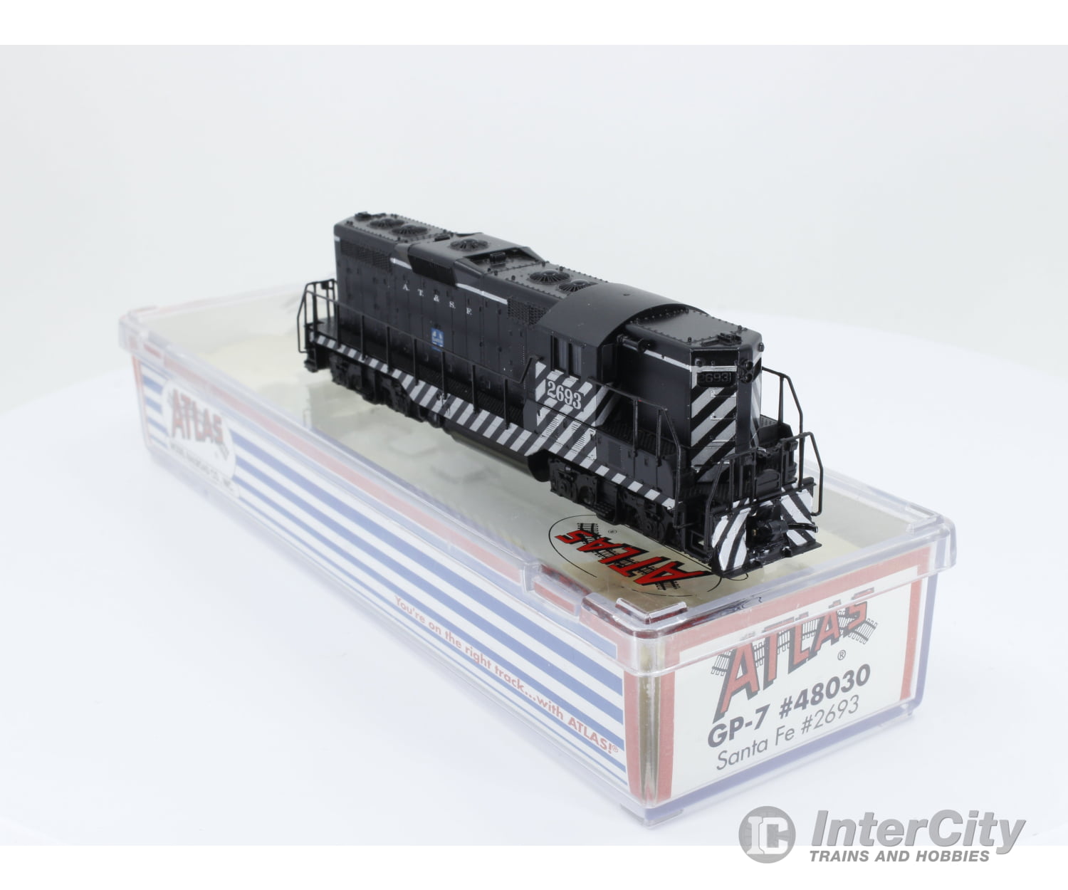 Atlas 48030 N Gp-7 Locomotive Santa Fe (Sf) 2693 Analog Dc Locomotives