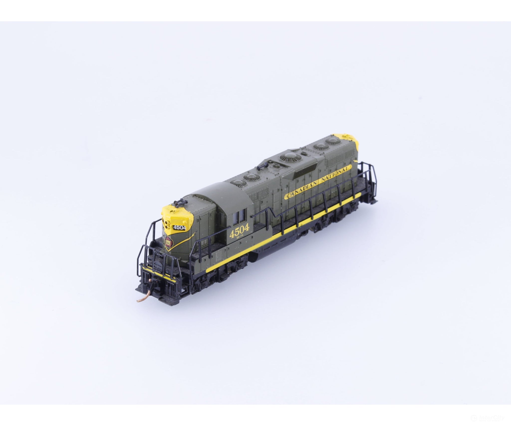 Atlas 48307 N GP-9 Diesel Locomotive Canadian National (CN) 4504 Analog DC - Locomotives