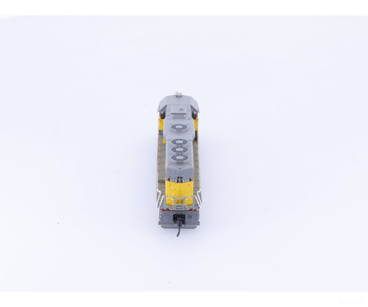 Atlas 48535 N GP-40 Diesel Locomotive Union Pacific (UP) 669 Analog DC - Locomotives