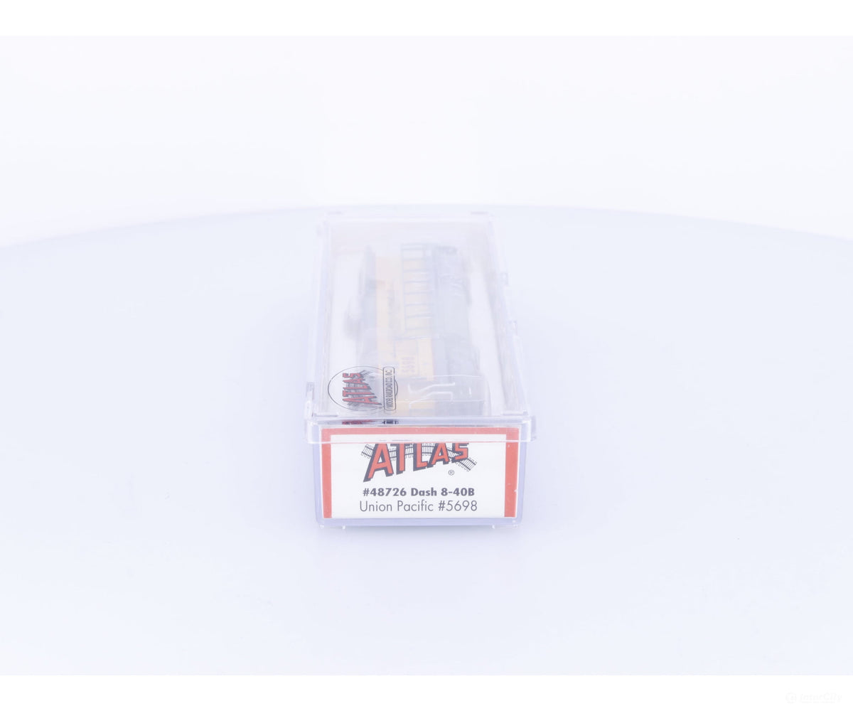Atlas 48726 N Dash 8-40B Diesel Locomotive Union Pacific (UP) 5698 DCC Ready - Locomotives