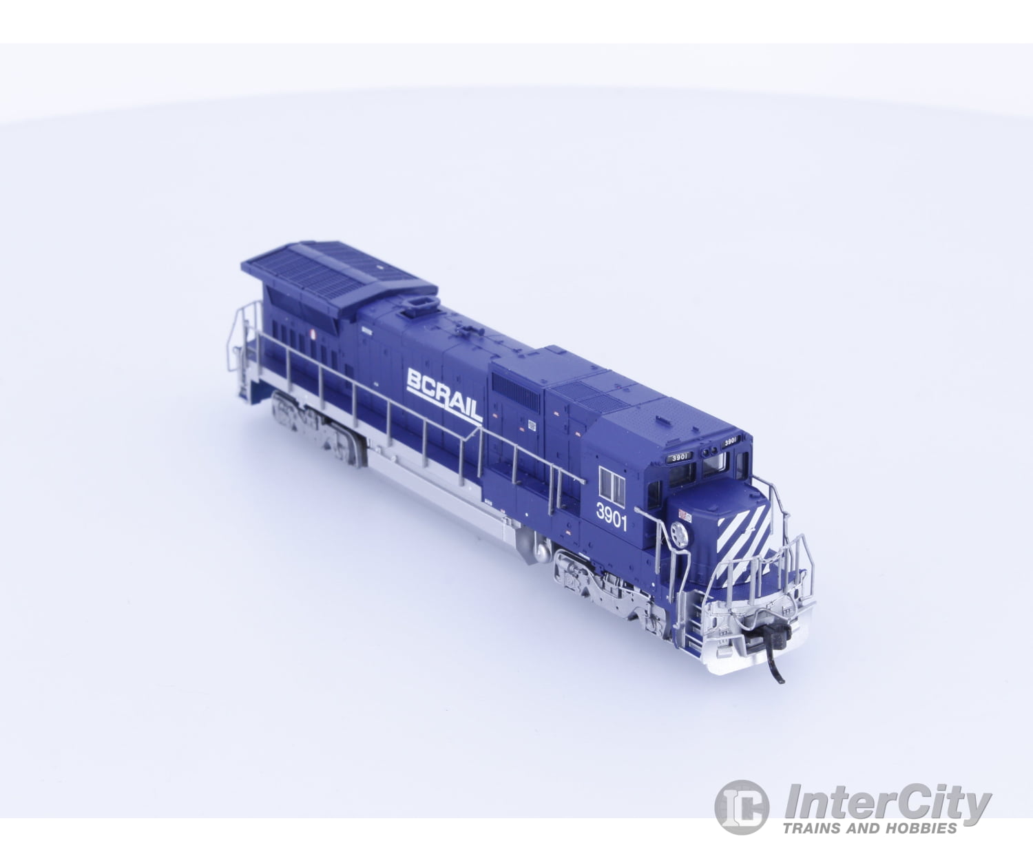 Atlas 48758 N Dash 8-40B Diesel Locomotive BC Rail (BCOL) 3901 DCC Locomotives