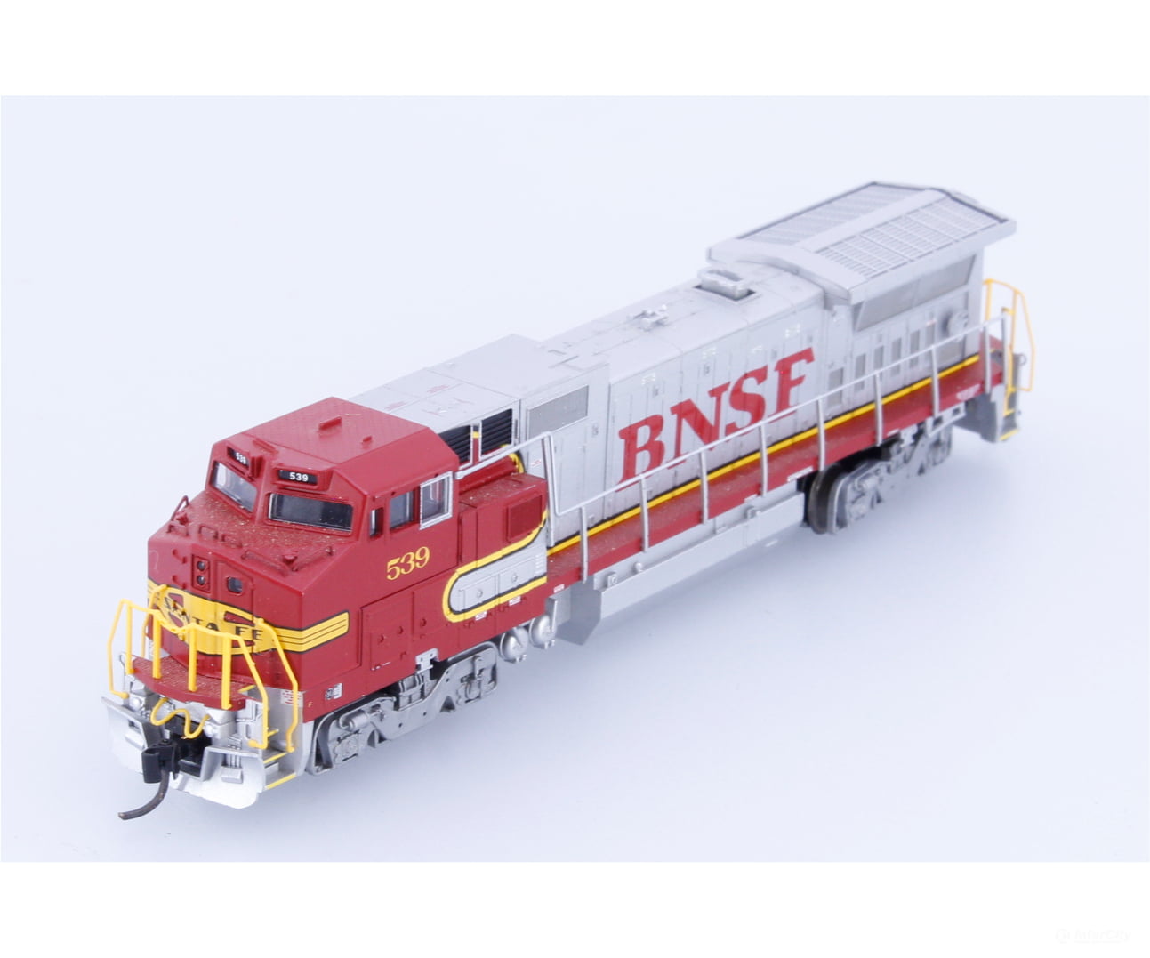 Atlas 48811 N Dash 8-40BW Diesel Locomotive Burlington Northern Santa Fe (BNSF) 539 DCC Ready - Locomotives