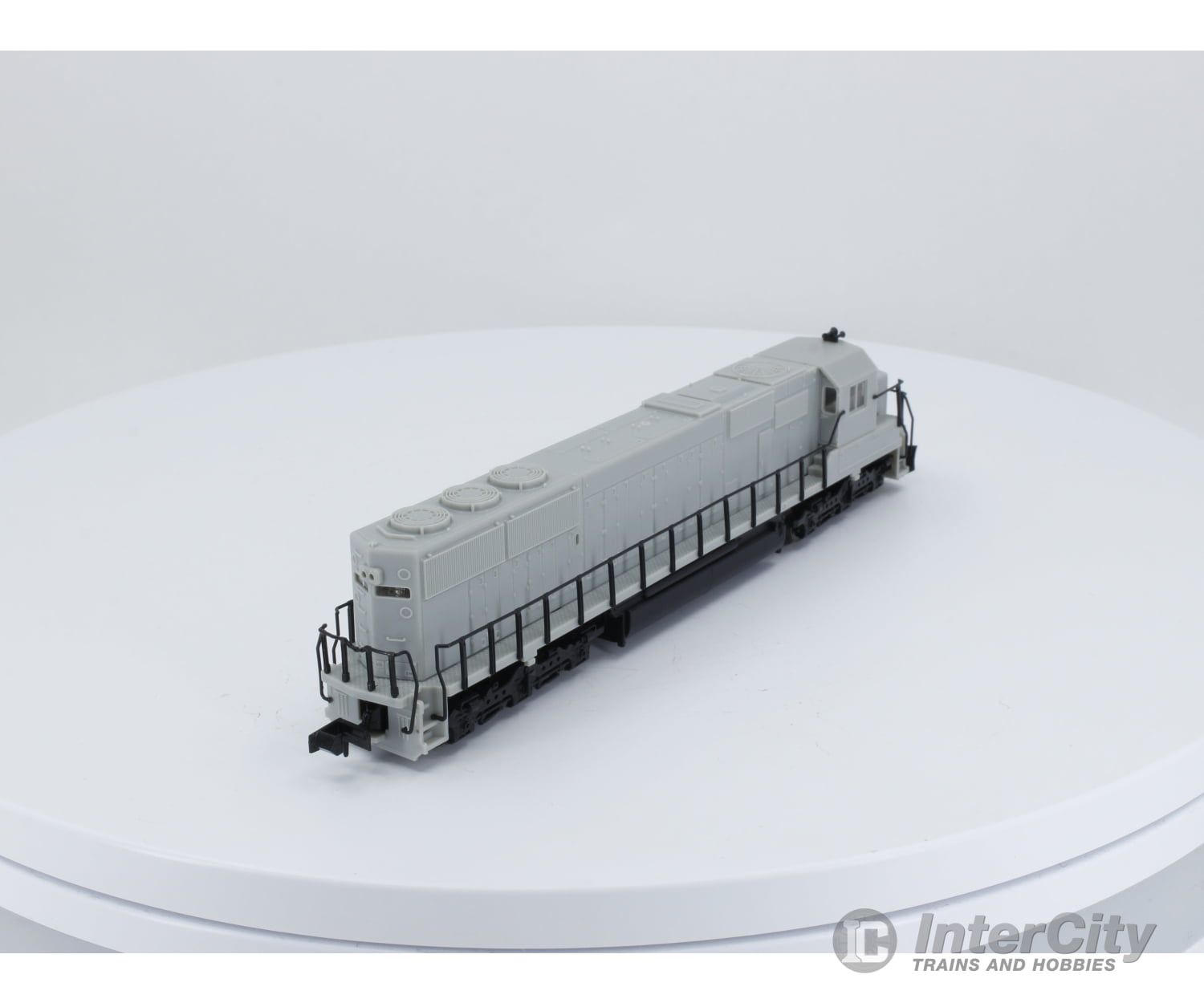 Atlas 49000 N Sd-60 Locomotive Undecorated Analog Dc (1) Locomotives