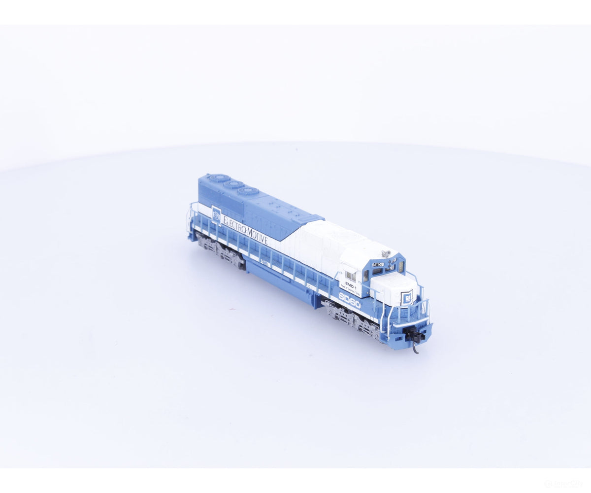 Atlas 49013 N SD-60 Diesel Locomotive EMD Demonstrator (EMD) 1 DCC - Locomotives