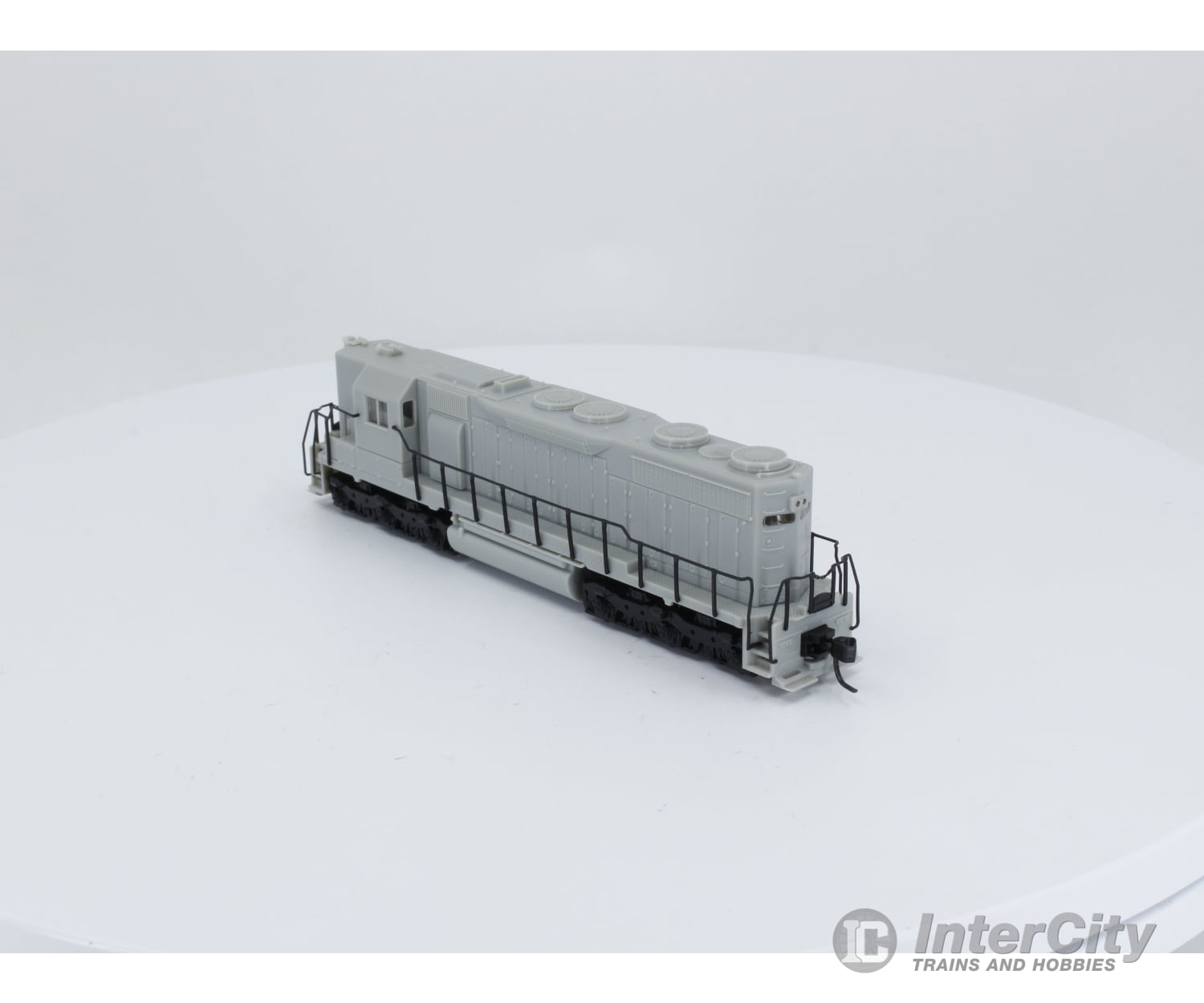 Atlas 49400 N Sd-35 Locomotive Undecorated - High Nose Analog Dc (1) Locomotives