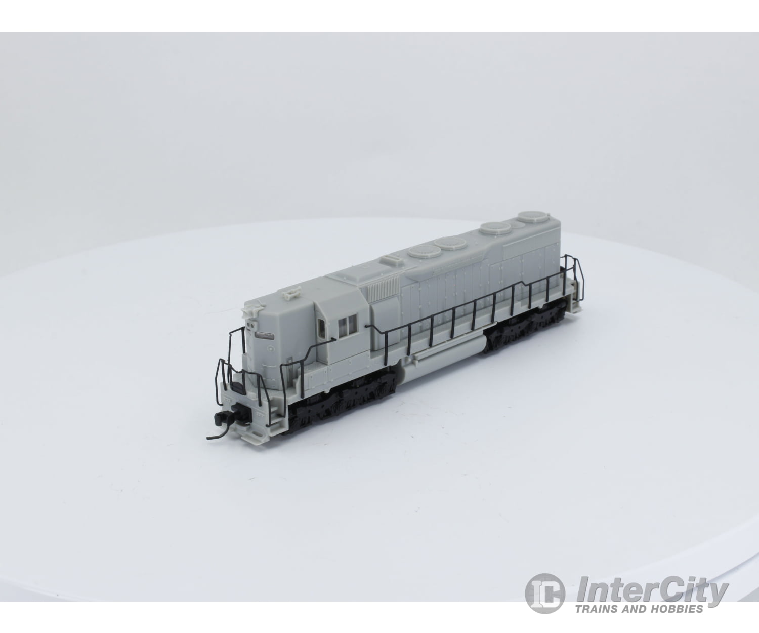 Atlas 49400 N Sd-35 Locomotive Undecorated - High Nose Analog Dc (1) Locomotives