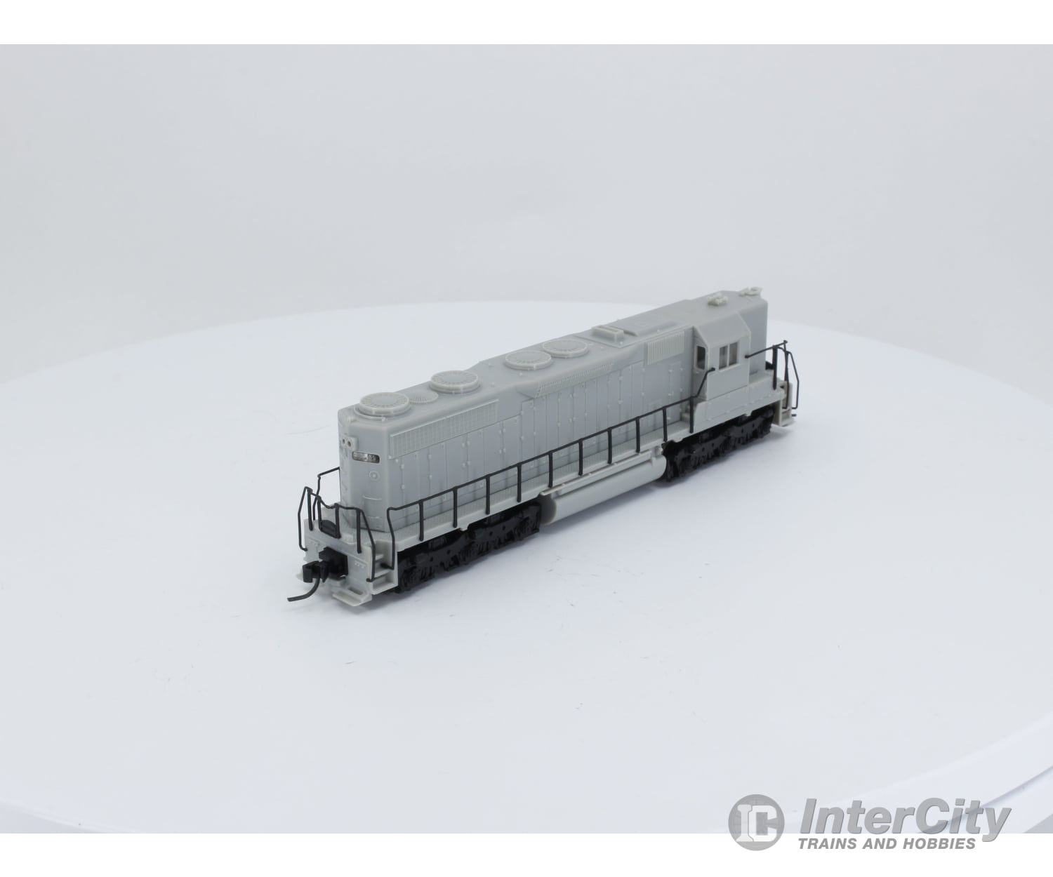 Atlas 49400 N Sd-35 Locomotive Undecorated - High Nose Analog Dc (1) Locomotives