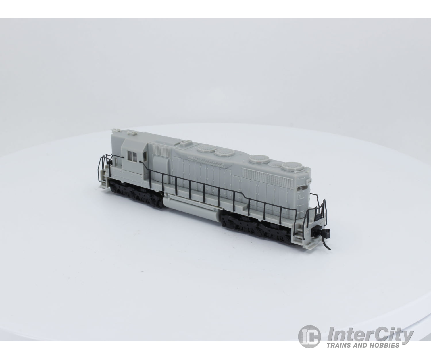 Atlas 49400 N Sd-35 Locomotive Undecorated - High Nose Analog Dc (2) Locomotives