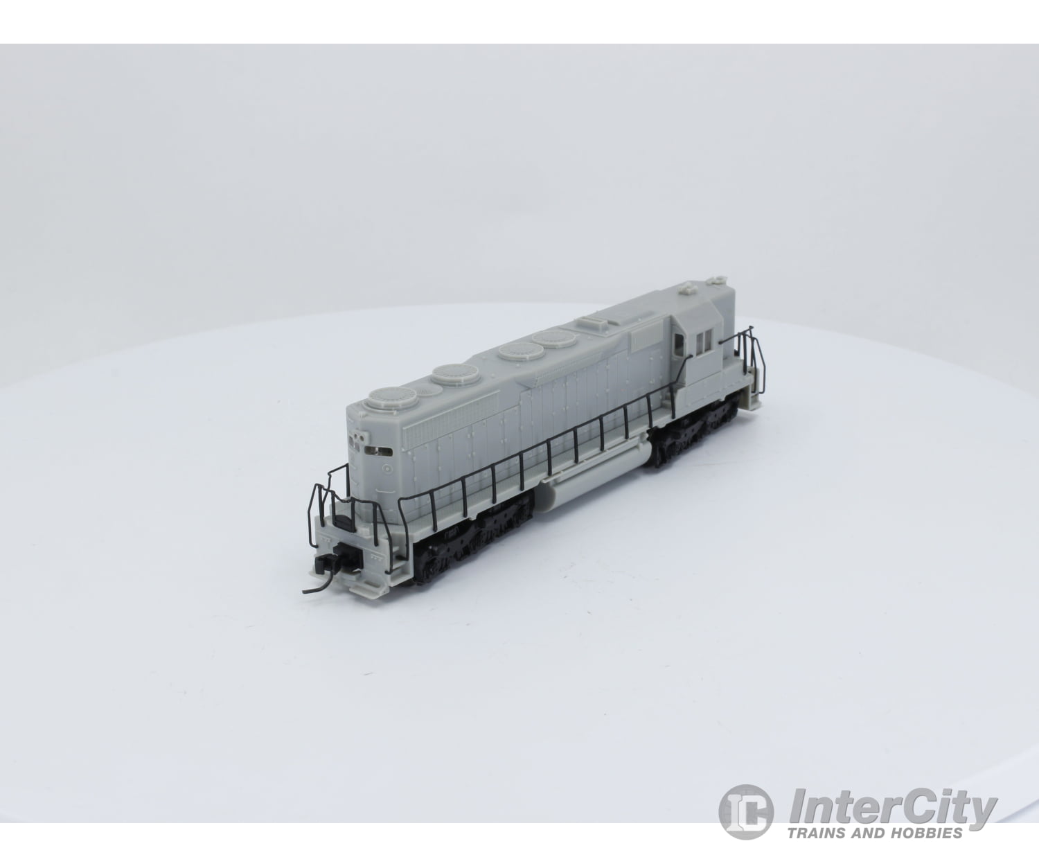 Atlas 49400 N Sd-35 Locomotive Undecorated - High Nose Analog Dc (3) Locomotives