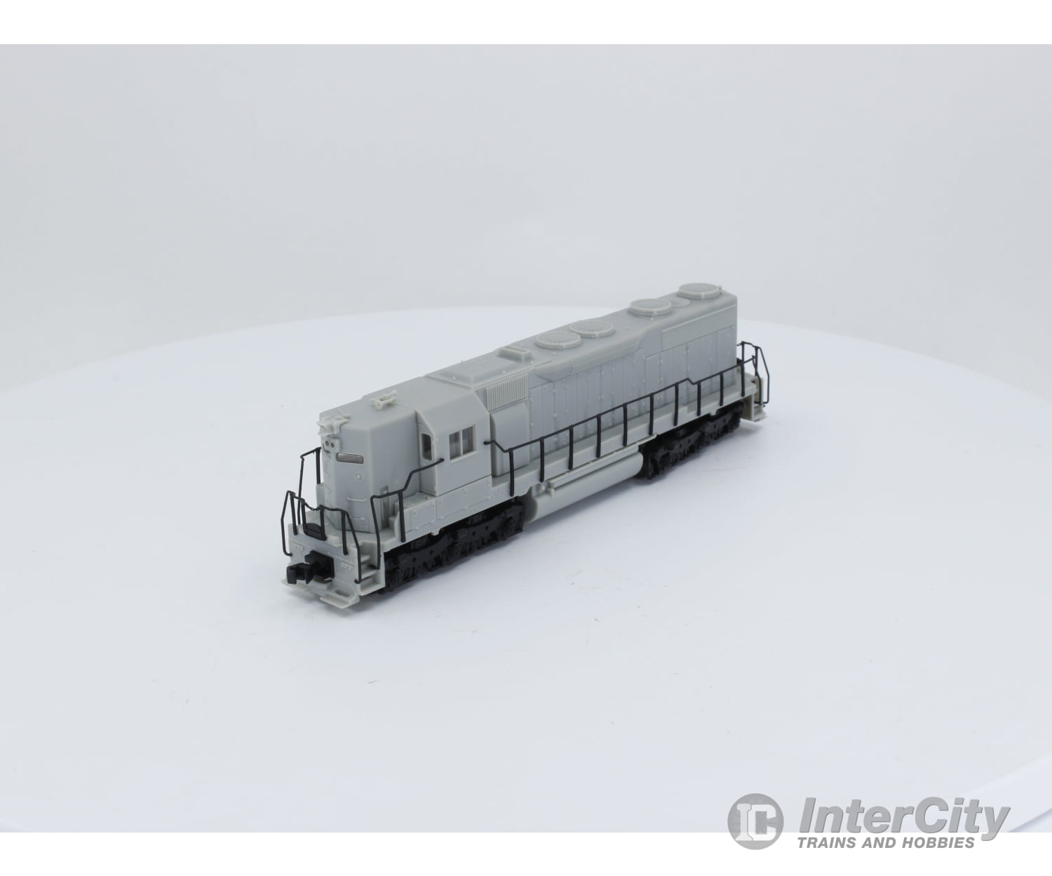 Atlas 49400 N Sd-35 Locomotive Undecorated - High Nose Analog Dc (3) Locomotives