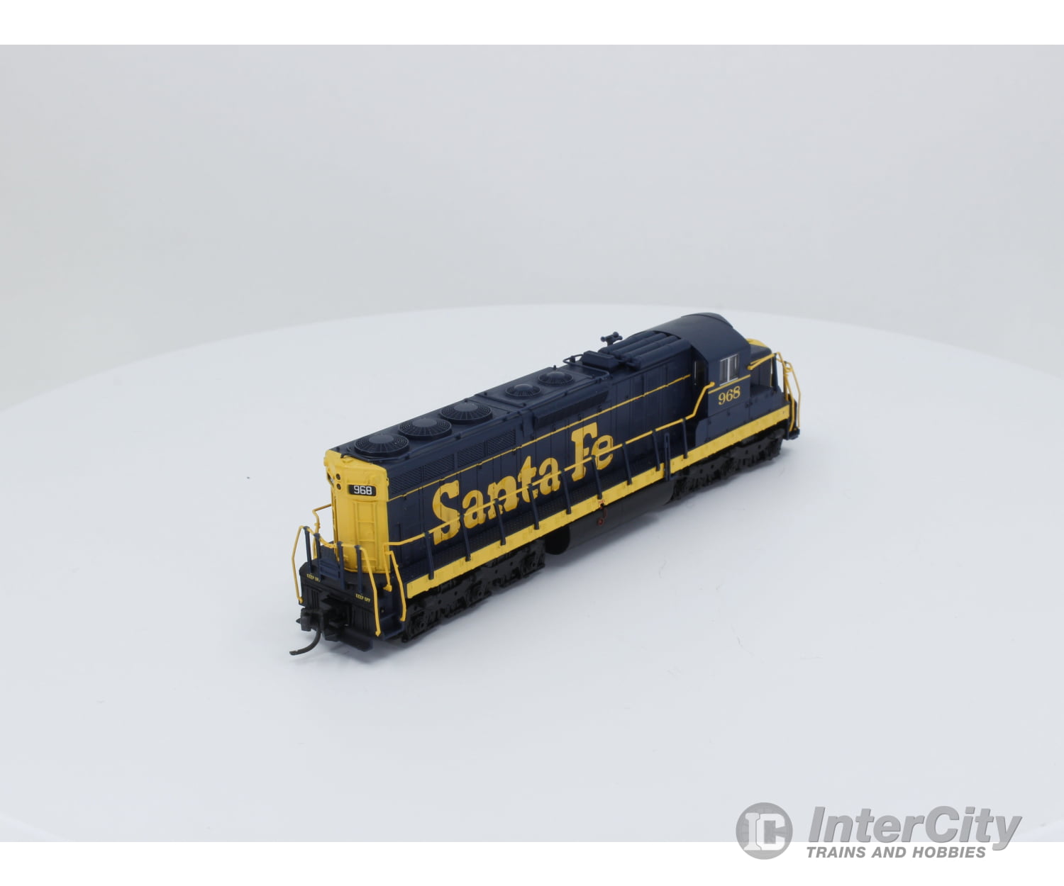 Atlas 54408 N Sd-24 Locomotive Santa Fe (Sf) 968 Analog Dc (2) Locomotives