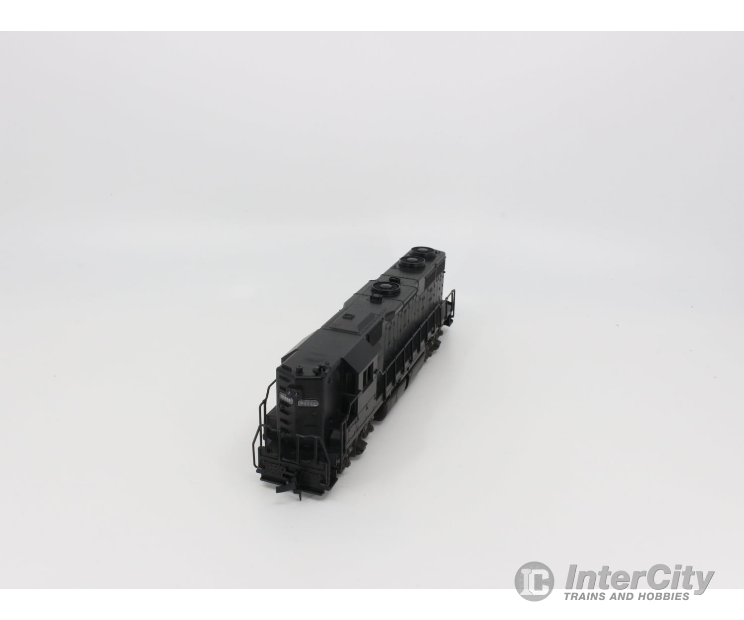 Atlas 7025 Ho Gp38 Locomotive Undecorated Analog Dc Locomotives