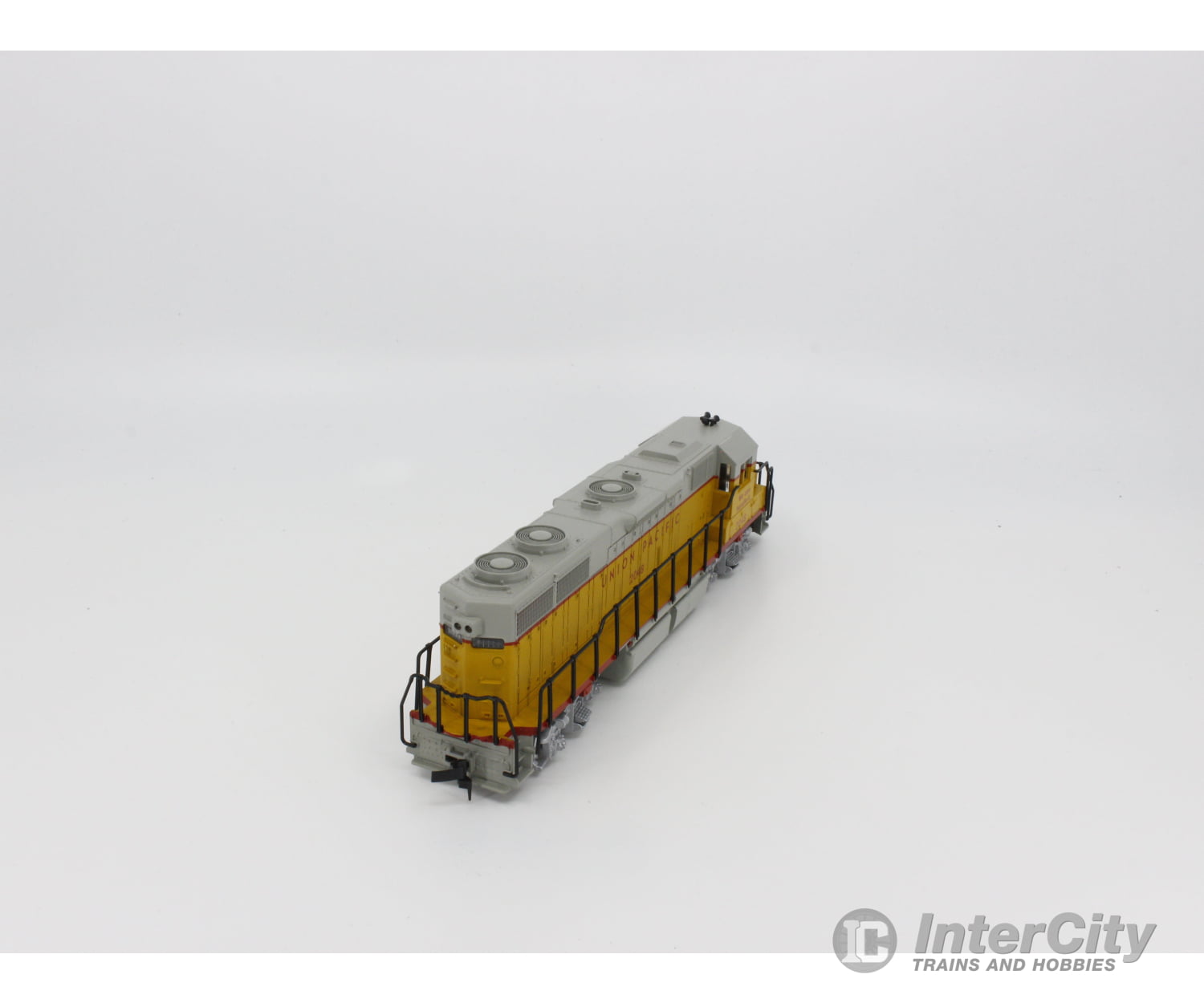 Atlas 7061 Ho Gp 38 Locomotive Union Pacific (Up) 2048 Analog Dc Locomotives