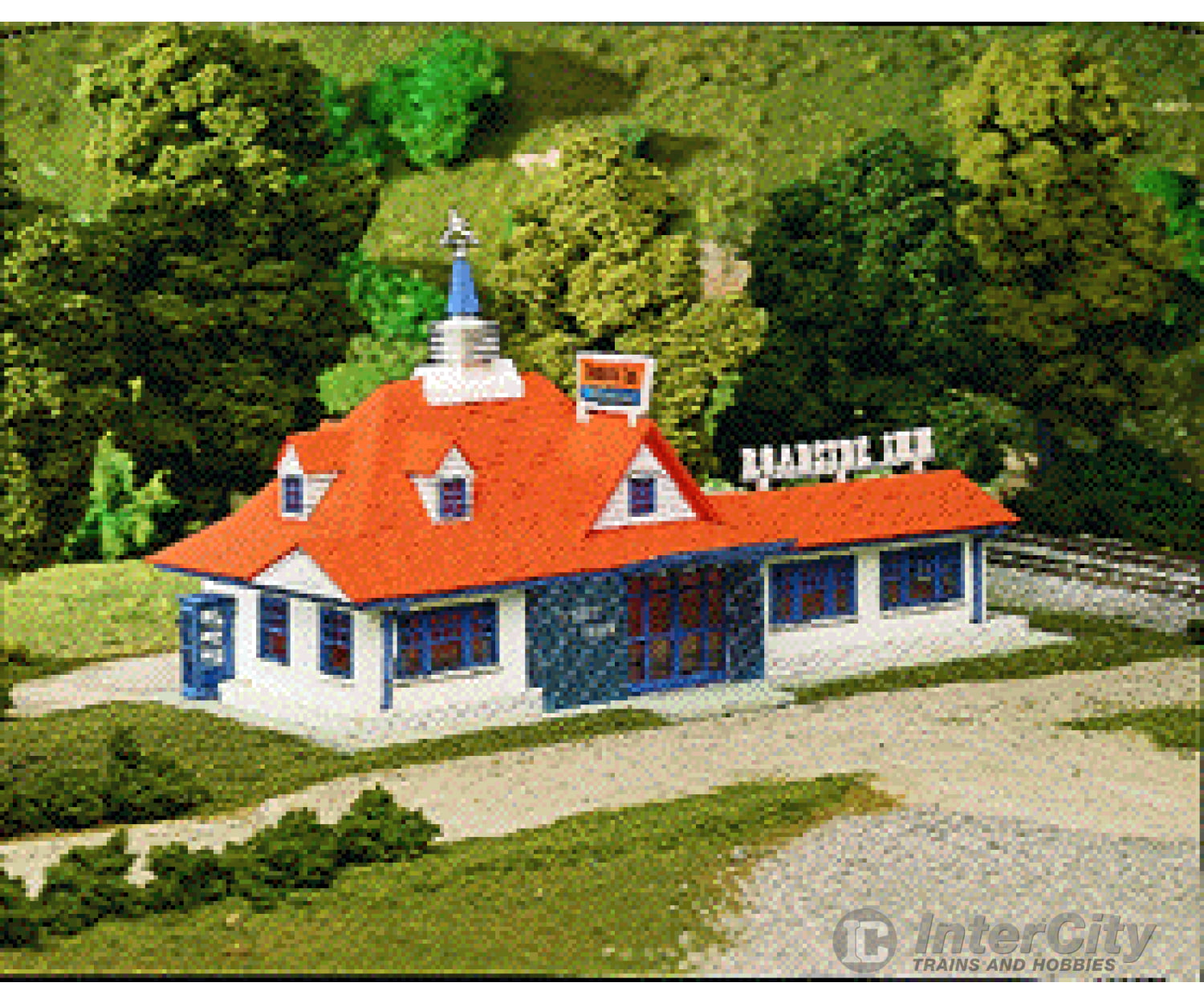 Atlas 760 Roadside Restaurant Plastic Kit -- 5-5/8 X 8-3/4 14.3 21.9Cm Structures