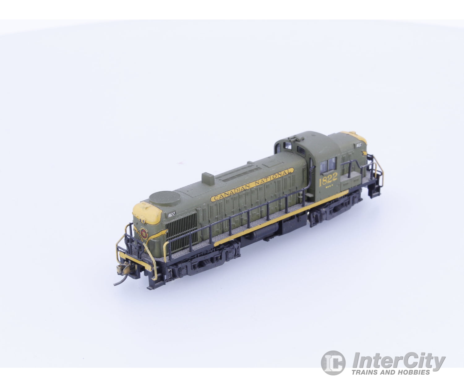 Atlas ATL1 N RS-3 Diesel Locomotive Canadian National (CN) 1822 Analog DC Locomotives