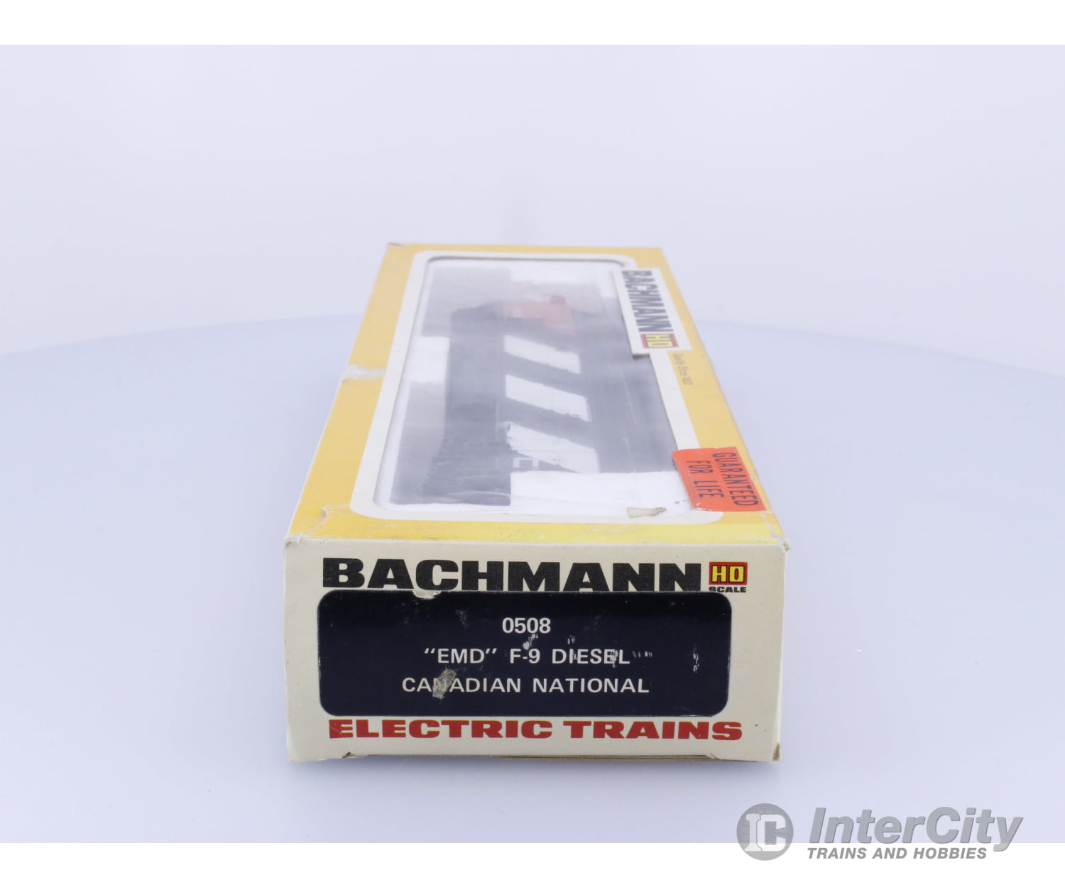 Bachmann 0508 HO EMD F9 Canadian National (CN) 6308 Analog DC Locomotives