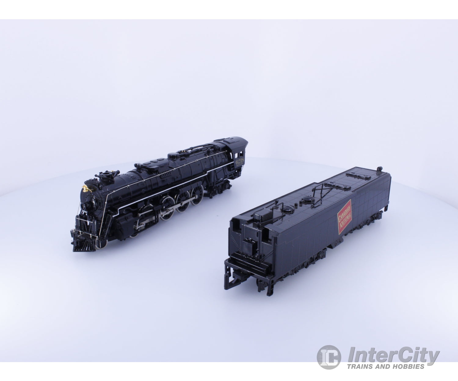 Bachmann 0662 HO Northern 4-8-4 with Realistic Smoke Unit Canadian National (CN) 6218 Analog DC Locomotives