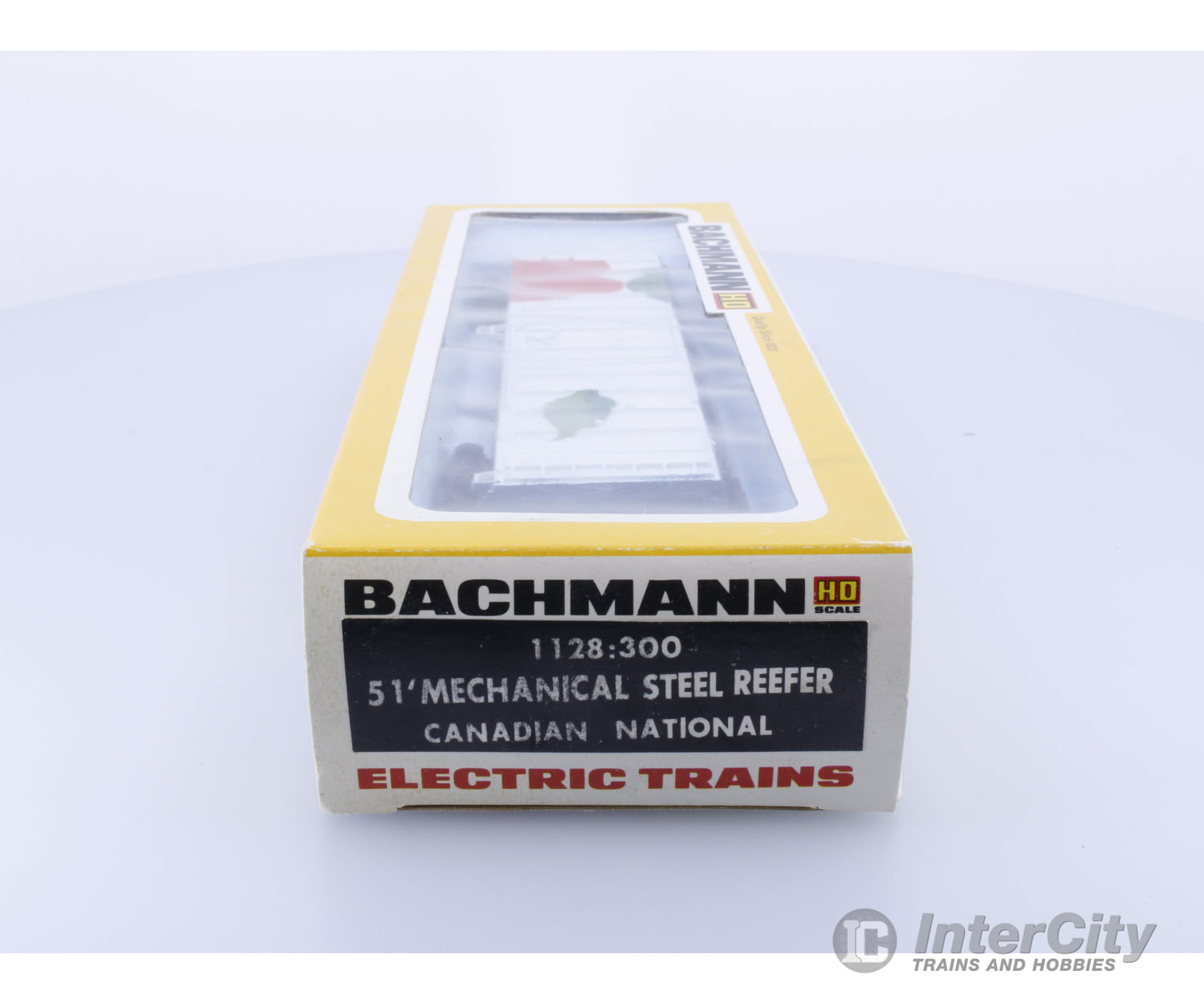 Bachmann 1128:300 Ho 51’ Mechanical Steel Reefer Canadian National (Cn) Na Freight Cars