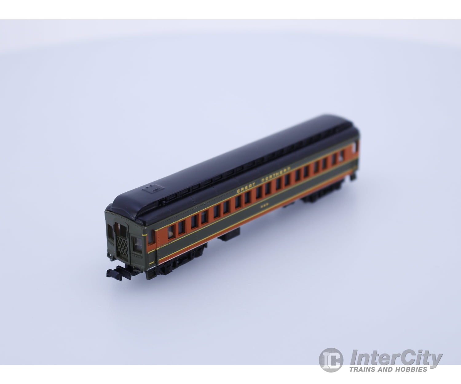 Bachmann 13065 N Passenger Coach Lighted Great Northern (GN) 958 Passenger Cars