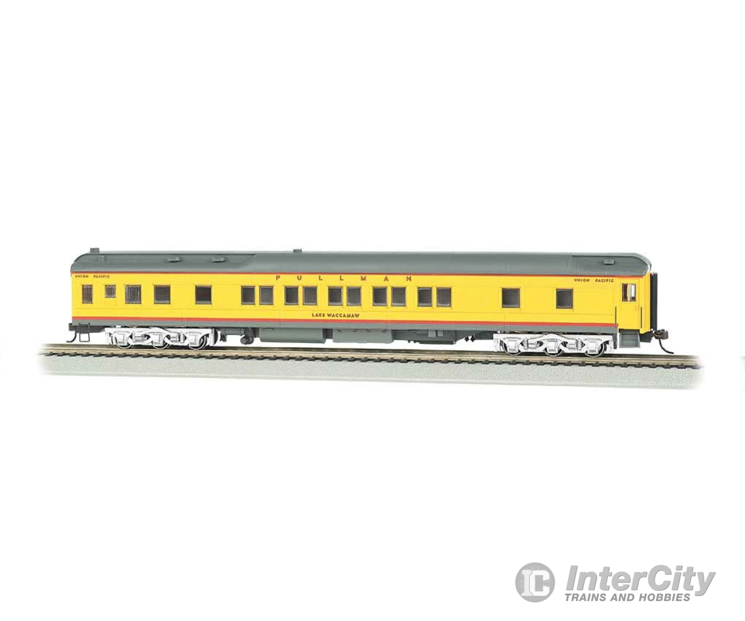 Bachmann 13905 80 Heavyweight Pullman Sleeper W/Led Lighting - Ready To Run -- Union Pacific (Armour