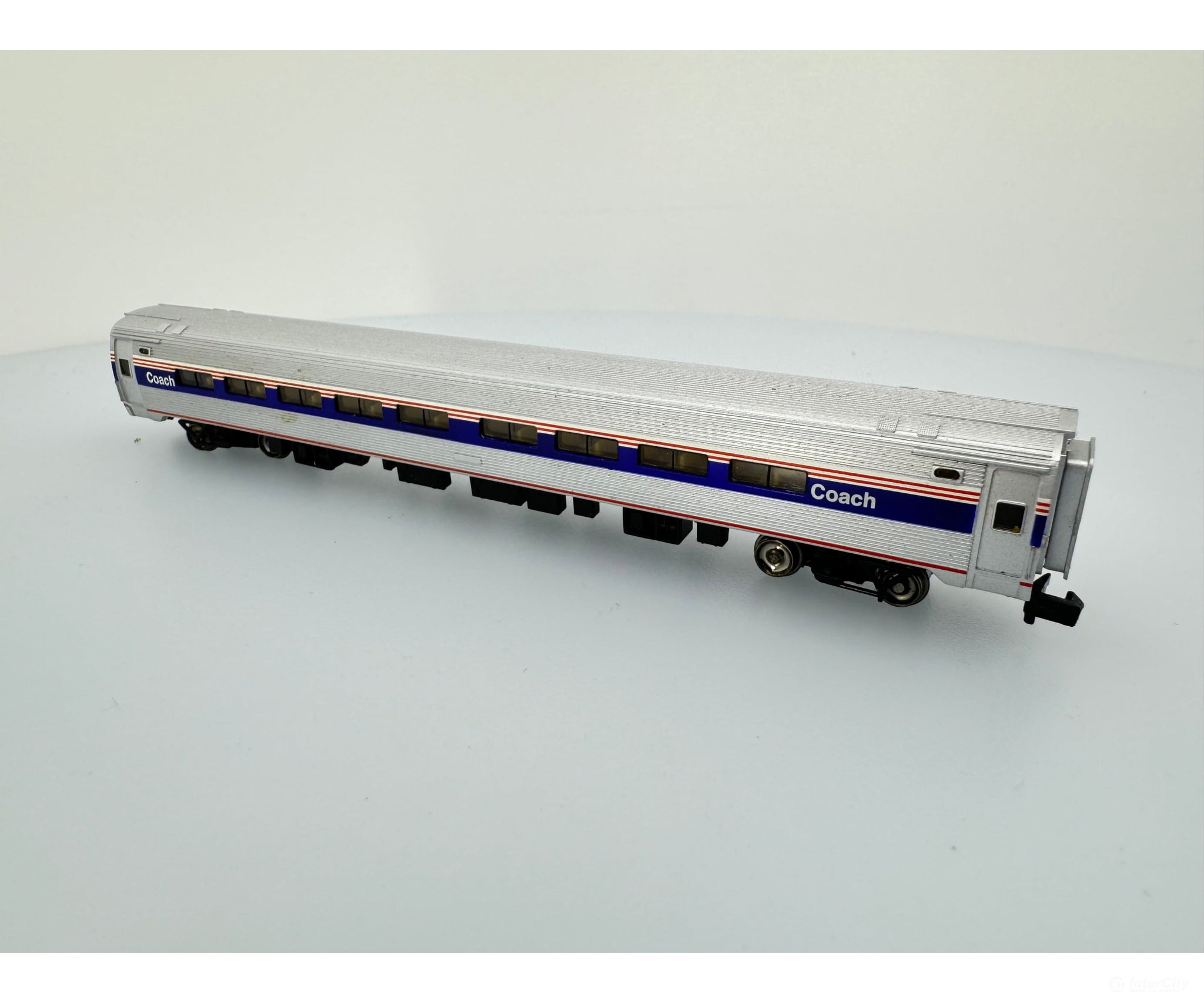 Bachmann 14164 N Phase Iv B 85’ Amfleet Coach Lighted Interior Amtrak (Amtk) Passenger Cars