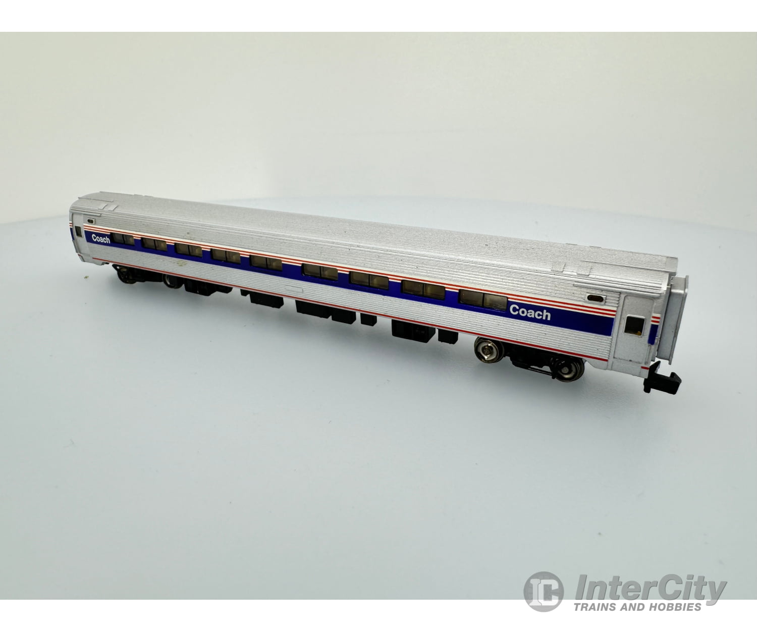 Bachmann 14164 N Phase Iv B 85’ Amfleet Coach Lighted Interior Amtrak (Amtk) Passenger Cars