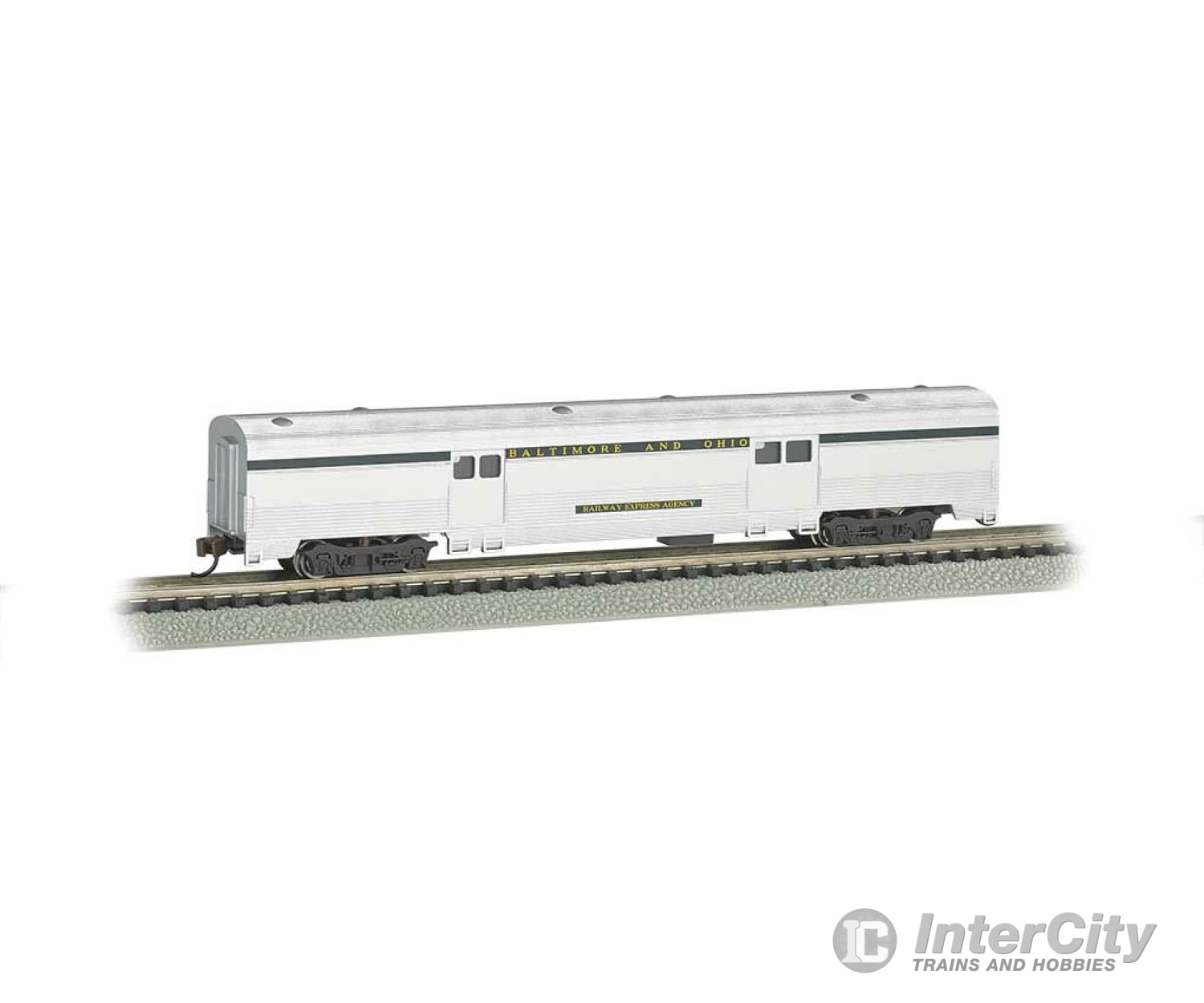 Bachmann 14653 85 Fluted-Side Baggage Car - Ready To Run -- Baltimore & Ohio Passenger Cars