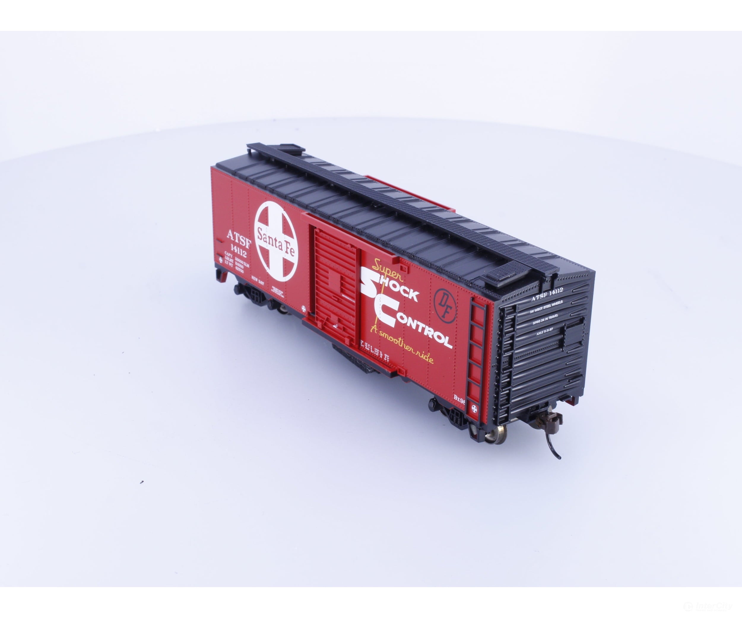 Bachmann 16324 HO 40’ Track Cleaning Single Door Boxcar Atchison Topeka and Santa Fe (ATSF) 14112 - Freight Cars