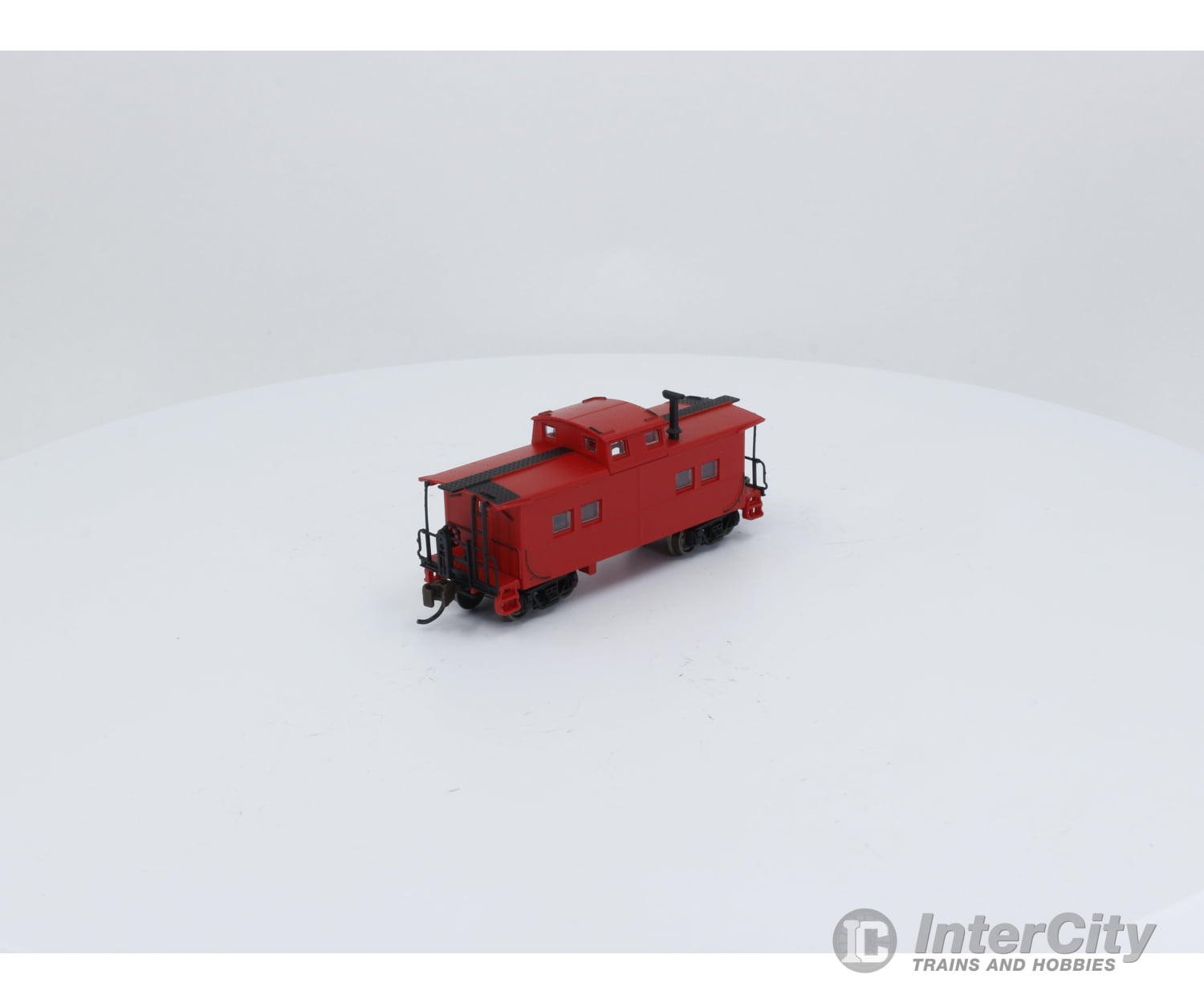 Bachmann 16856 N Northeast Steel Caboose Painted Unlettered - Red Freight Cars