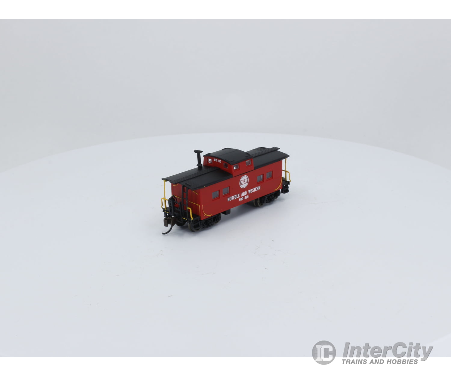 Bachmann 16865 N Northeast Steel Caboose Norfolk And Western - Red Norfolk & Western (Nw) 500 825